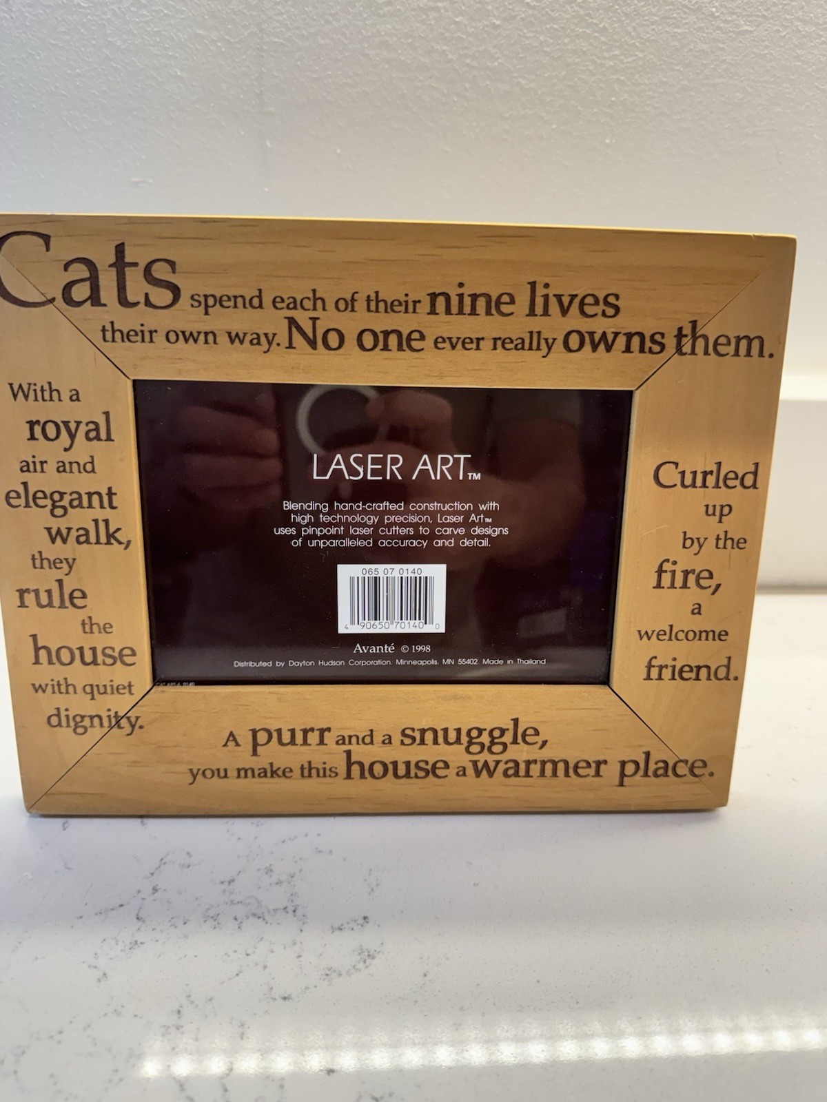 Vintage 1998 Laser Art Wooden Cat Picture Frame – 4x6 Photo – Cat Quote