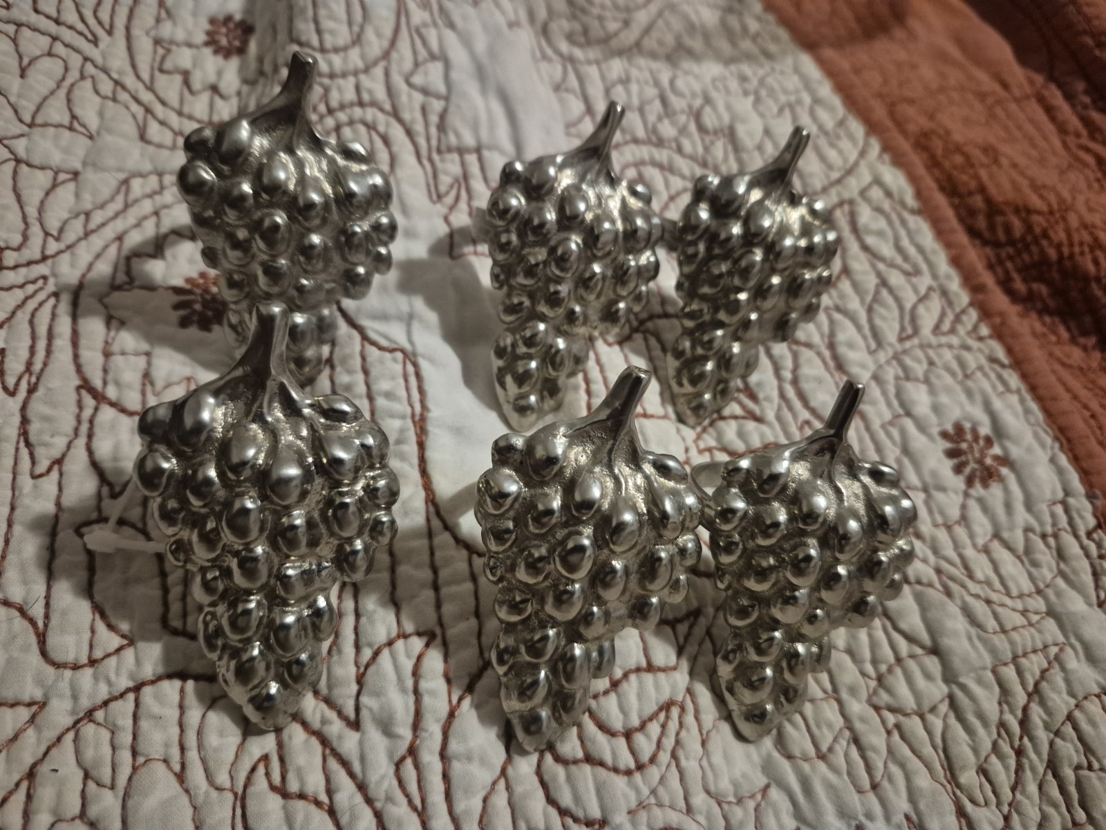 6 Silver Metal Napkin Ring  Cluster of Grapes
