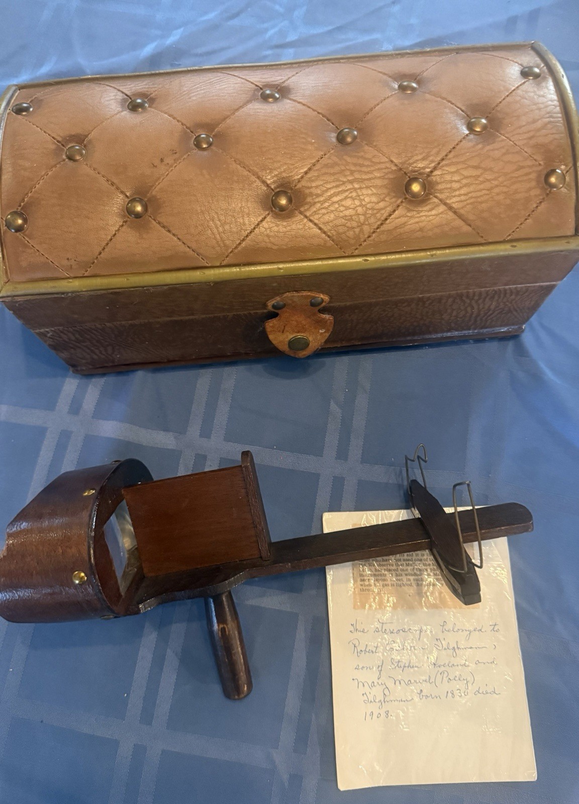 Stereoscope Viewer in a Leather Case Owner Identified from 1800’s-Memphis, TN