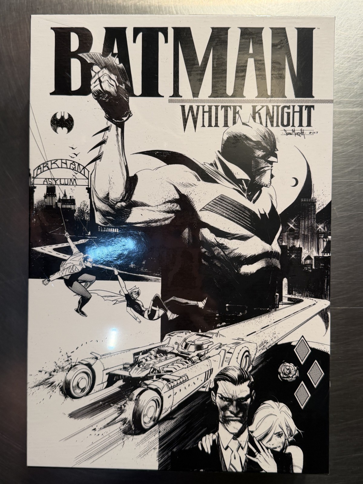 DC Comics ‘Batman: White Knight – Absolute Edition HC’ (2026)