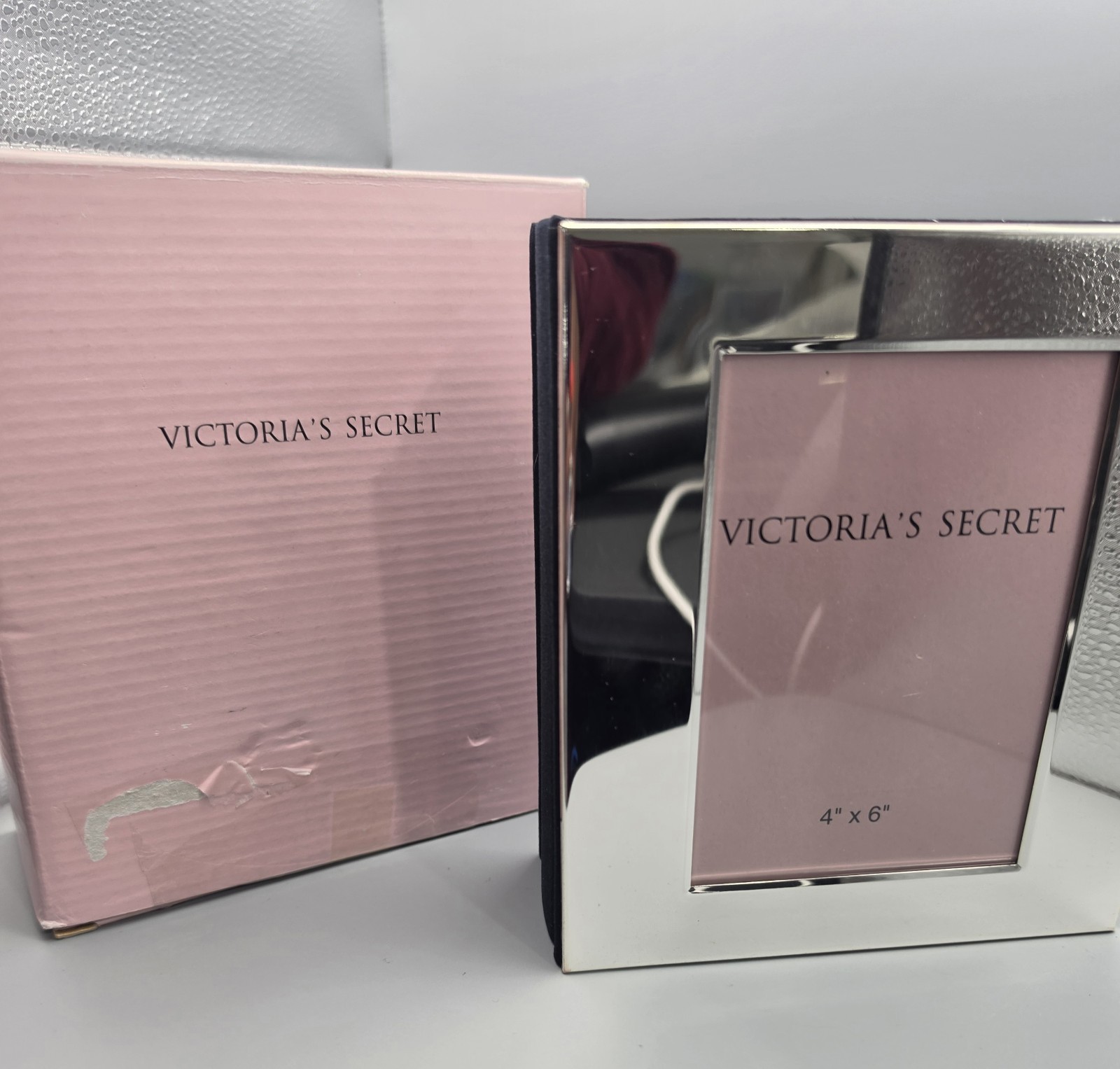 Vintage Victoria’s Secret Silver Plated Photo Album Frame 4x6 Pink Velvet Box