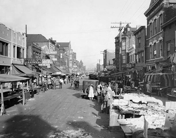 Illinois Chicago View of the market in Maxwell Street the ghetto o- Old Photo
