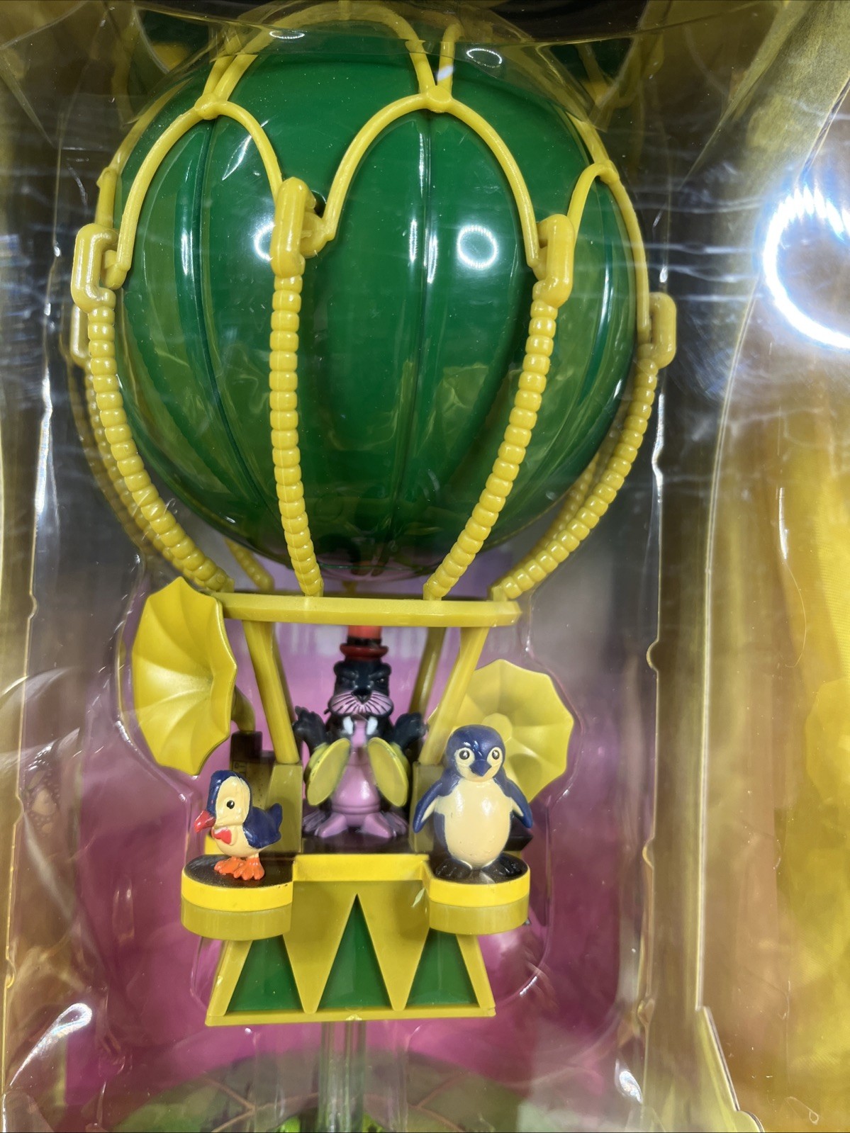 Wicked Deluxe Vinyl Figure Hot Air Balloon Culturefly Elphaba Wizard Shelf Wear