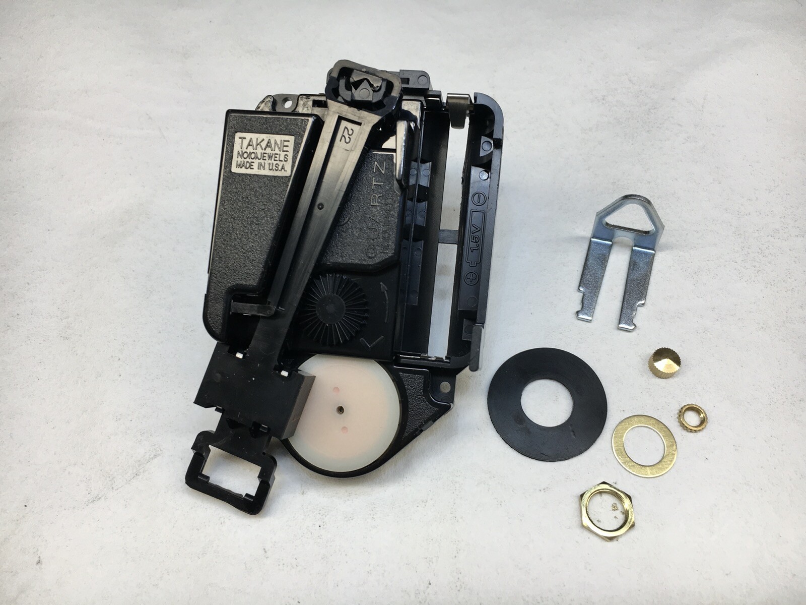 Takane Quartz Battery  Pendulum Movement Fits 3/4