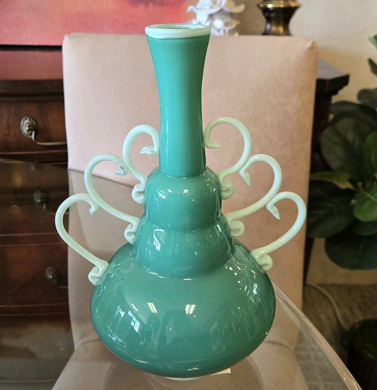 Beautiful Vintage Art Glass Vase - Aqua. 10\