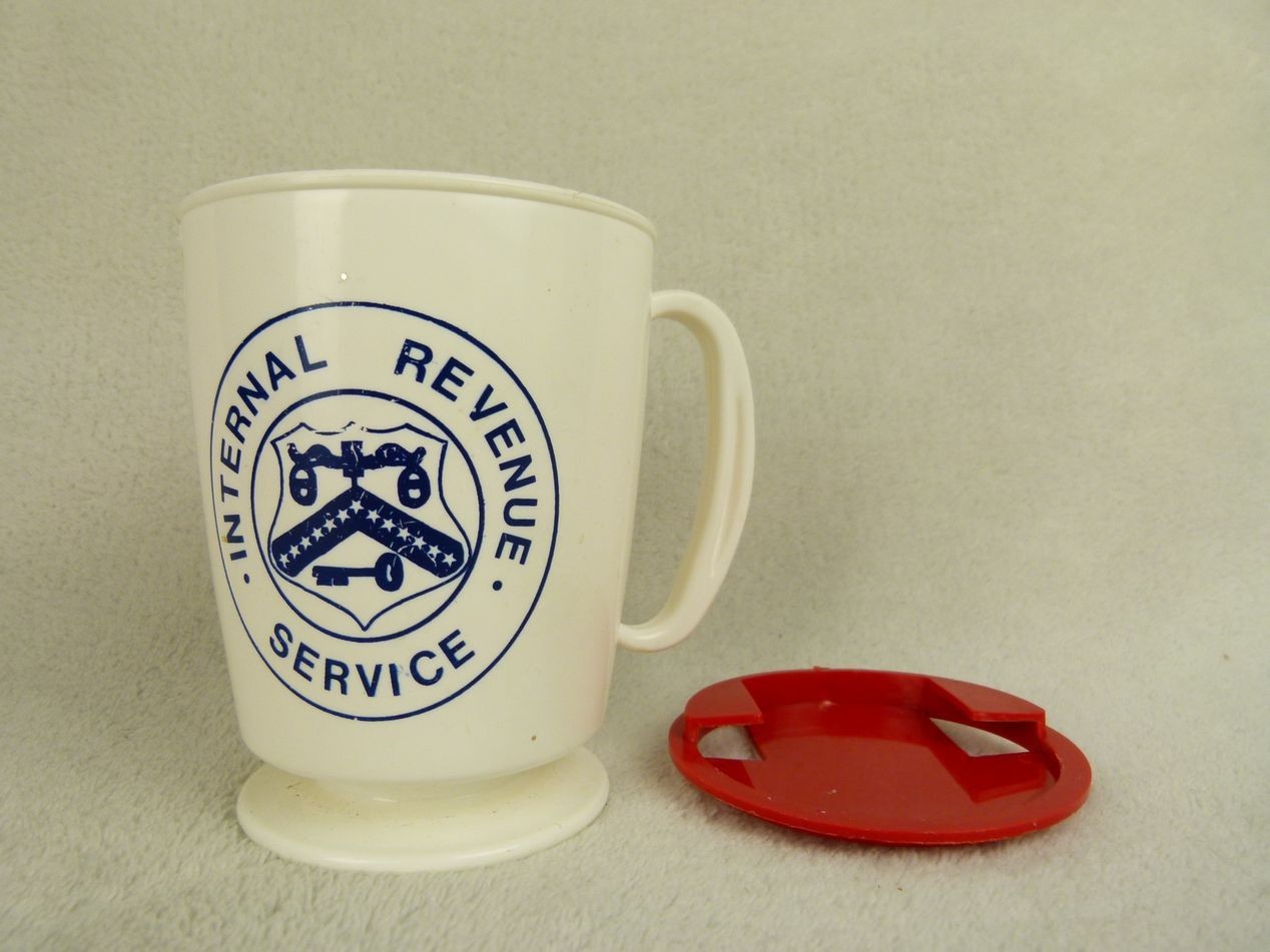 Vintage Betras Plastics Trip Sip IRS Internal Revenue Service Plastic Mug & Base