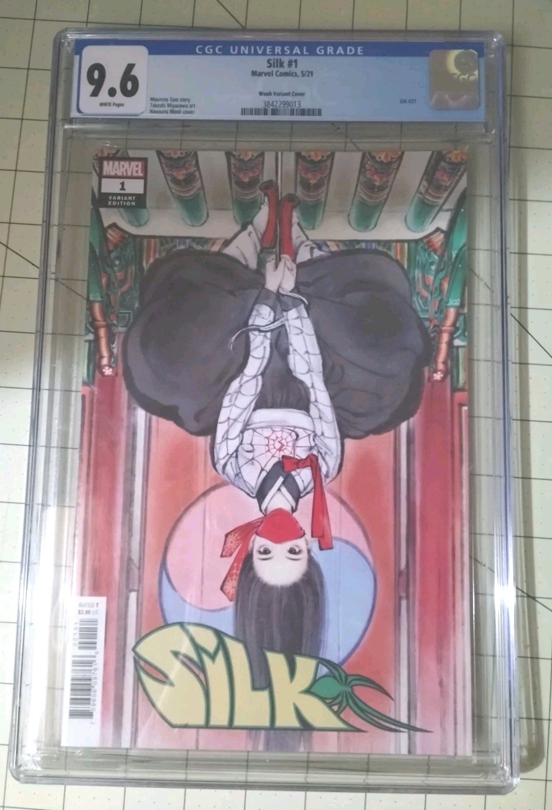 SILK #1- CGC 9.6 - WOOH VARIANT COVER