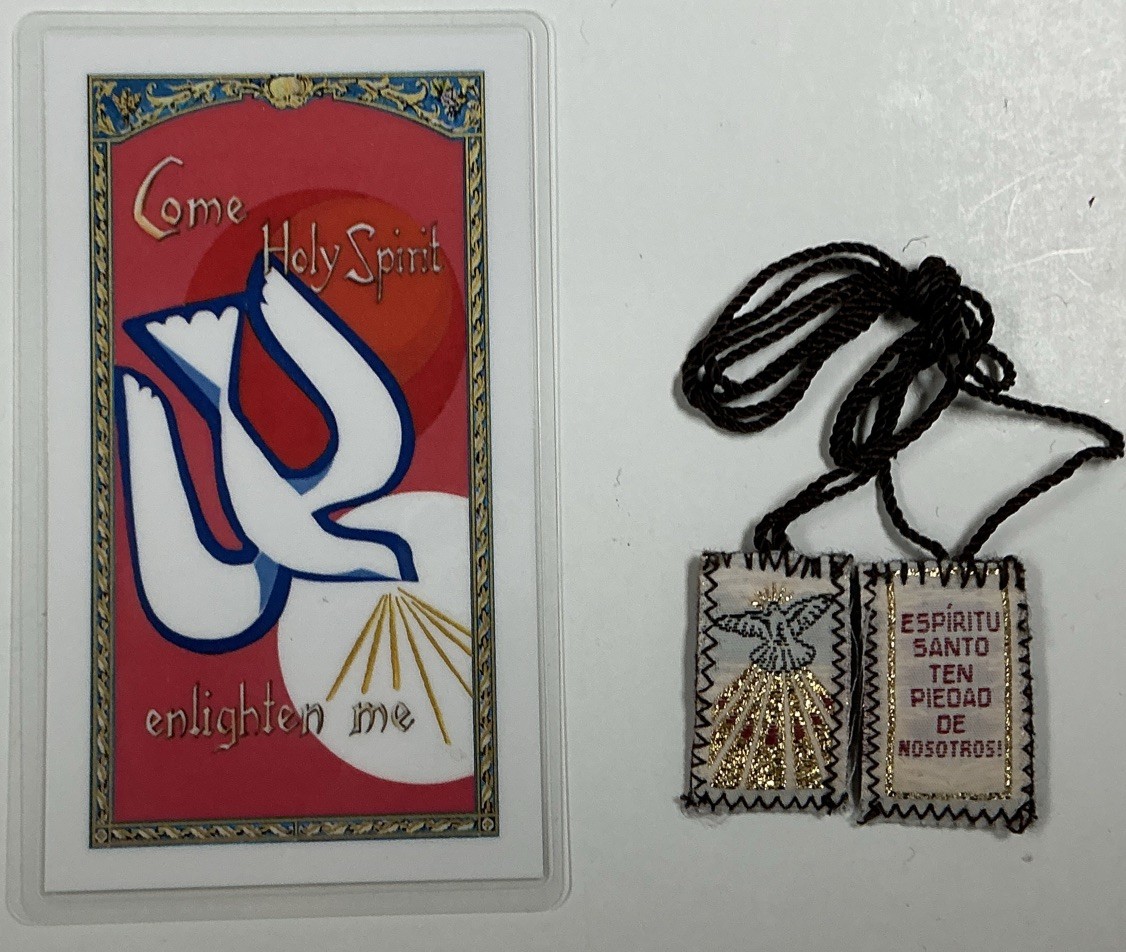 Scapular Of The Holy Spirt With Card In English Prayers, Protection In Brown