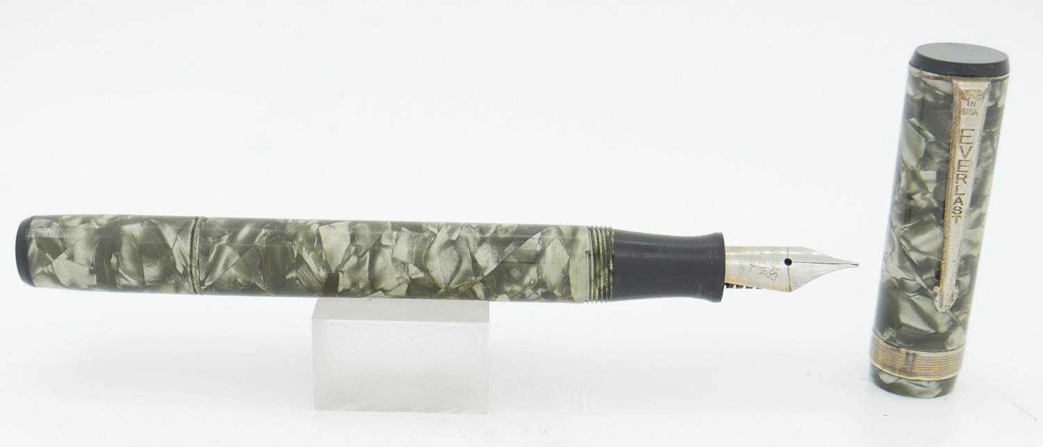 Everlast Grey Marble & Gold Ink Tablet Eyedropper Fountain Pen - WW2 - 1940\'s Everlast Grey Marble & Gold Ink Tablet Eyedropper Fountain Pen - WW2 - 1940\'s