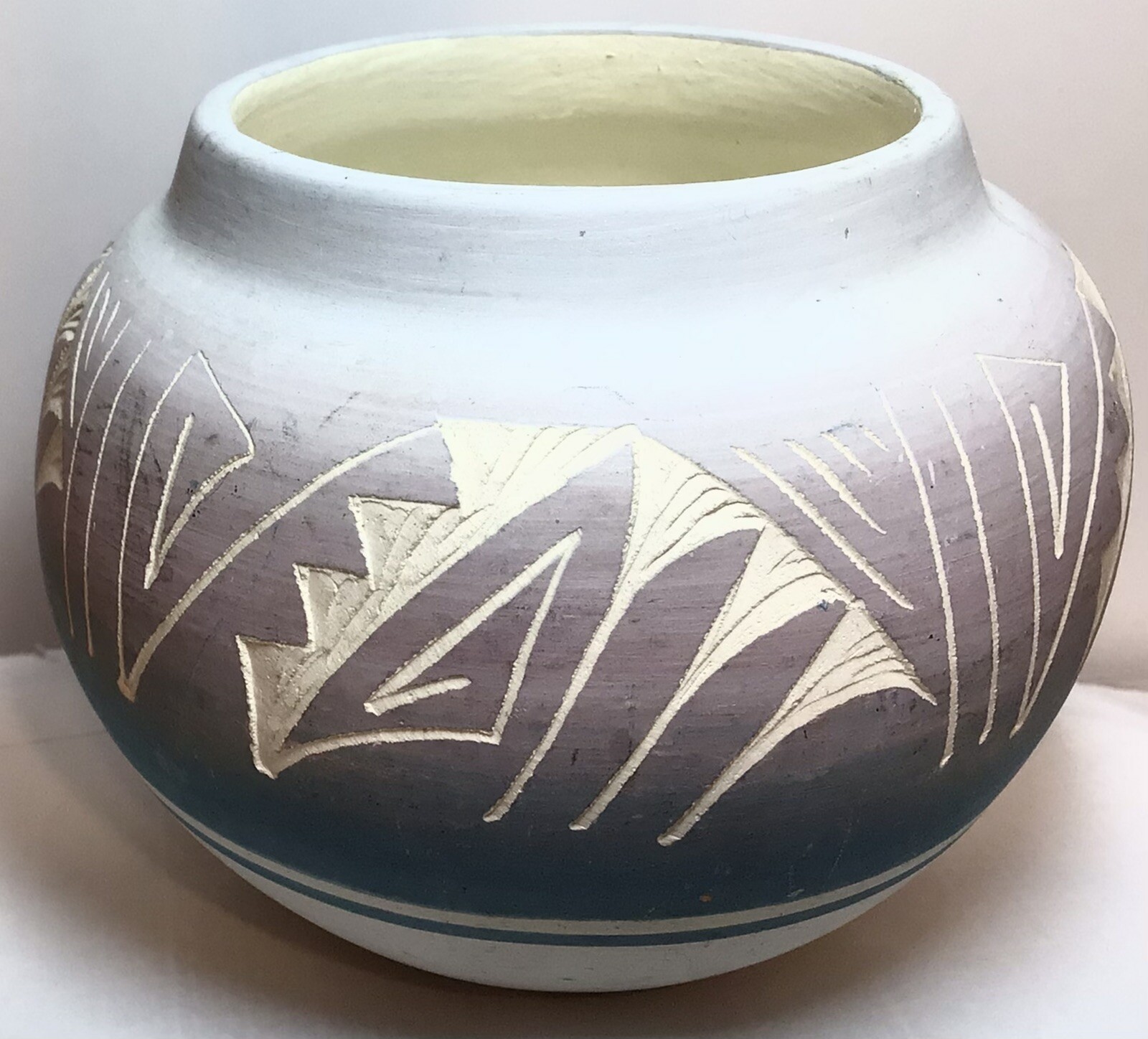 Vintage Native American Navajo Pottery Pot Planter Handmade Signed