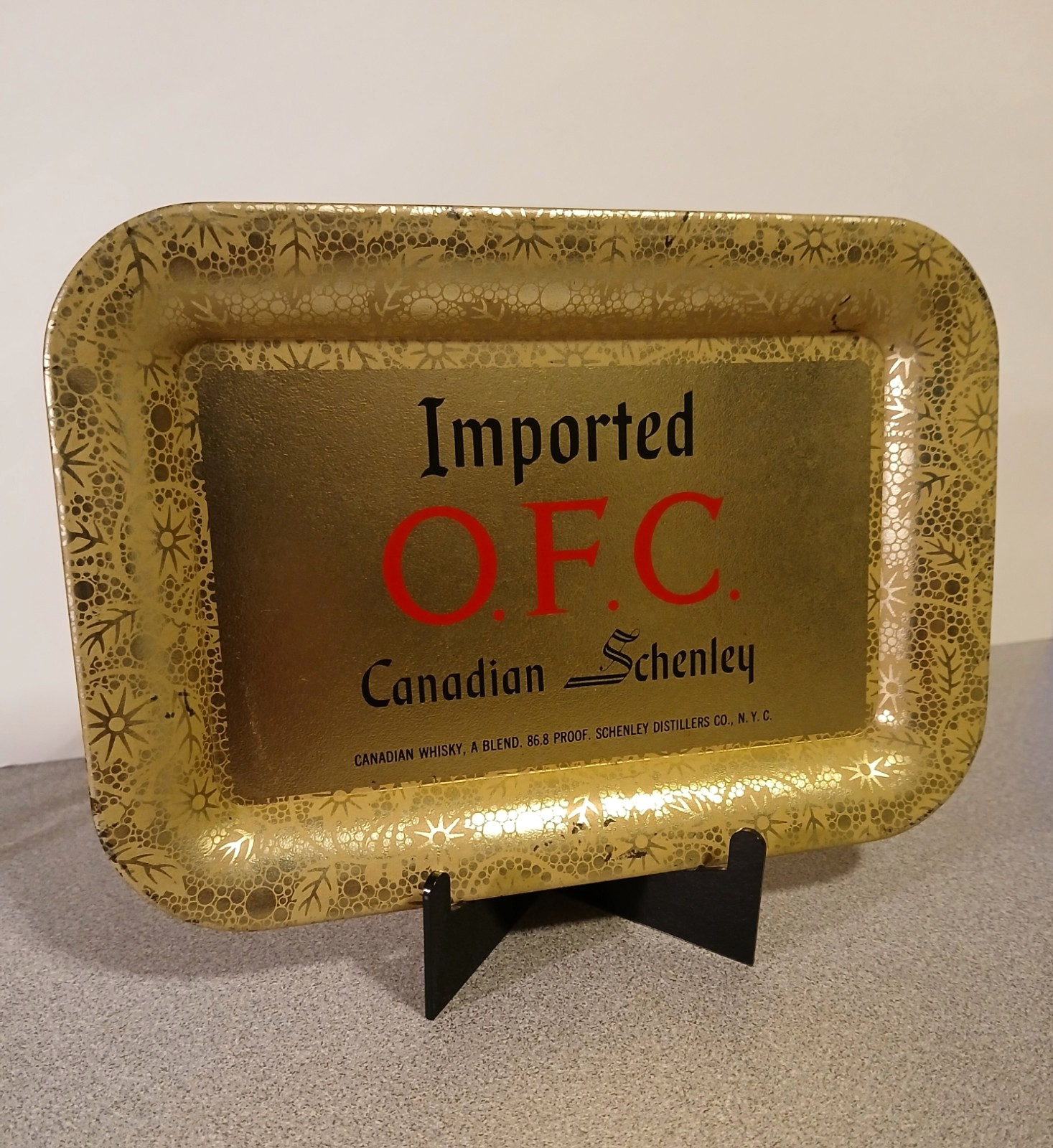 VINTAGE  O. F. C. IMPORTED CANADIAN SCHENLEYS \