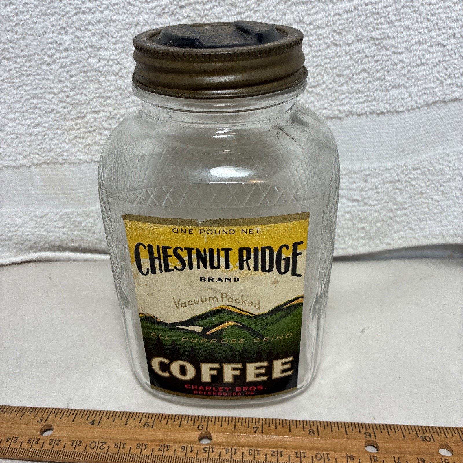 Vintage 1 LB Chestnut Ridge Coffee Jar Advertising Paper Label Vacuum Packed Lid