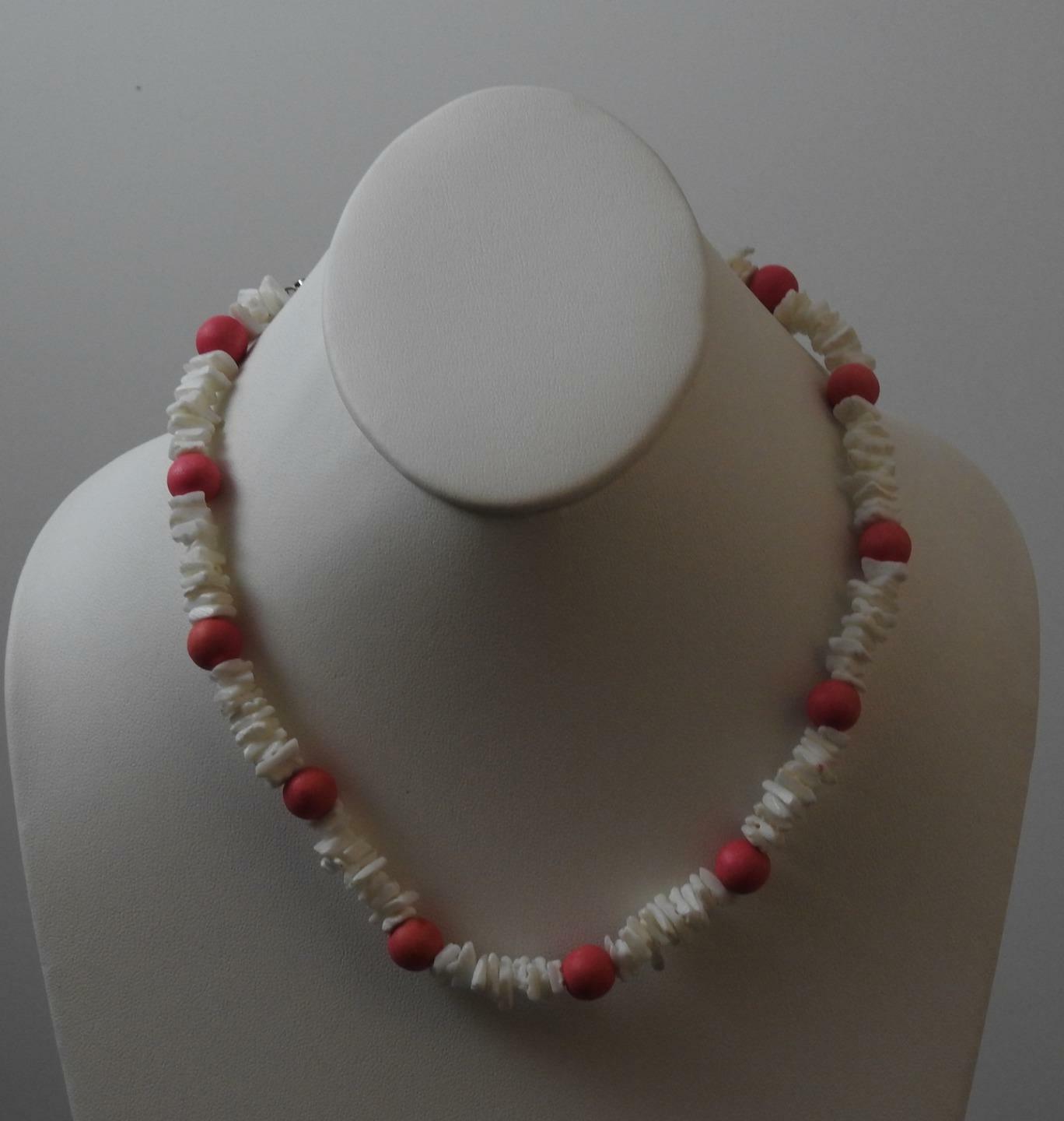 Vintage White Plastic Pink Wood Bead Necklace Silver Tone Closure About 16\