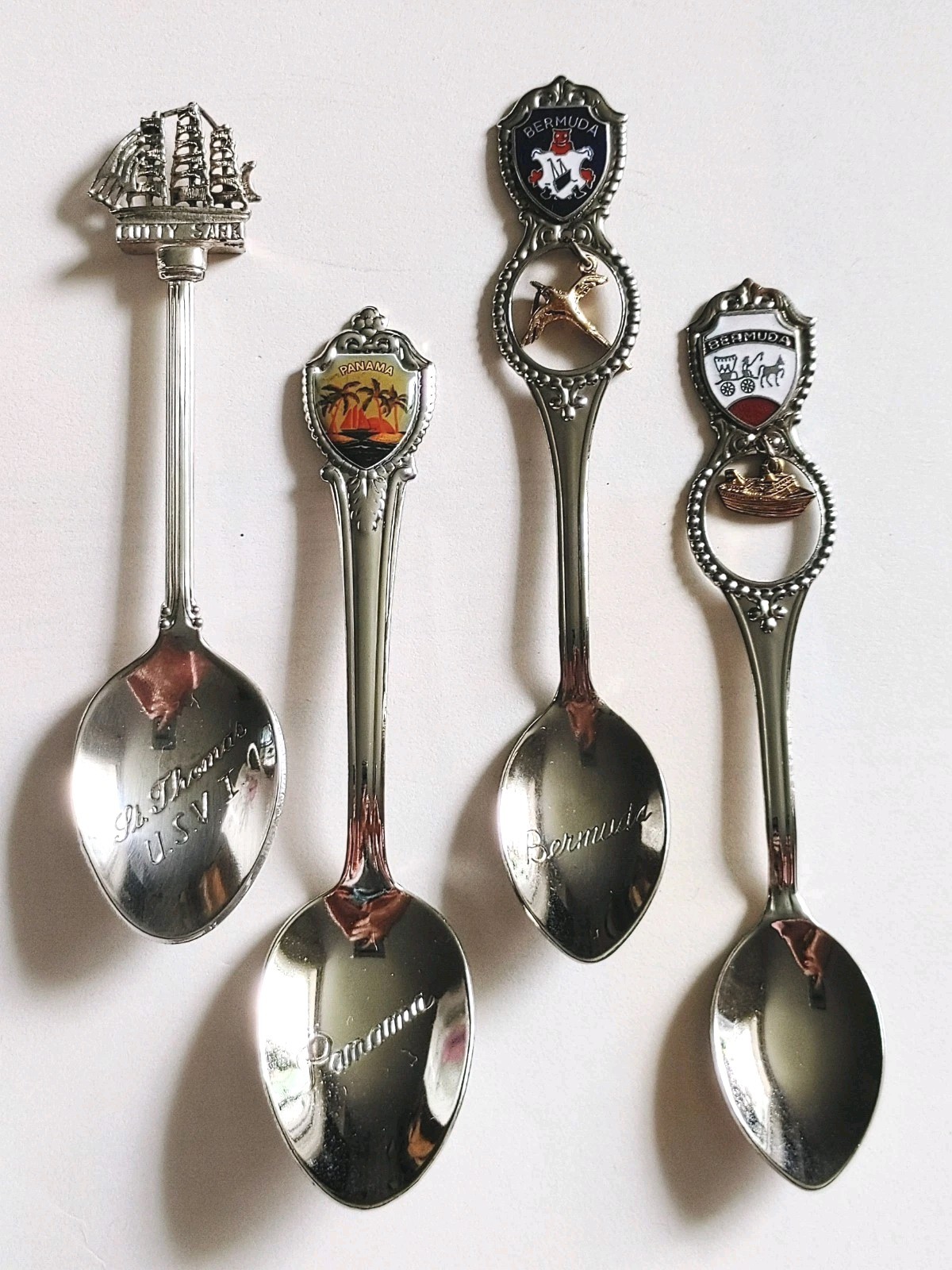 Souvenir Spoons lot of 4: Bermuda, Panama, St Thomas Cutty Sark Ship, Vintage Souvenir Spoons lot of 4: Bermuda, Panama, St Thomas Cutty Sark Ship, Vintage