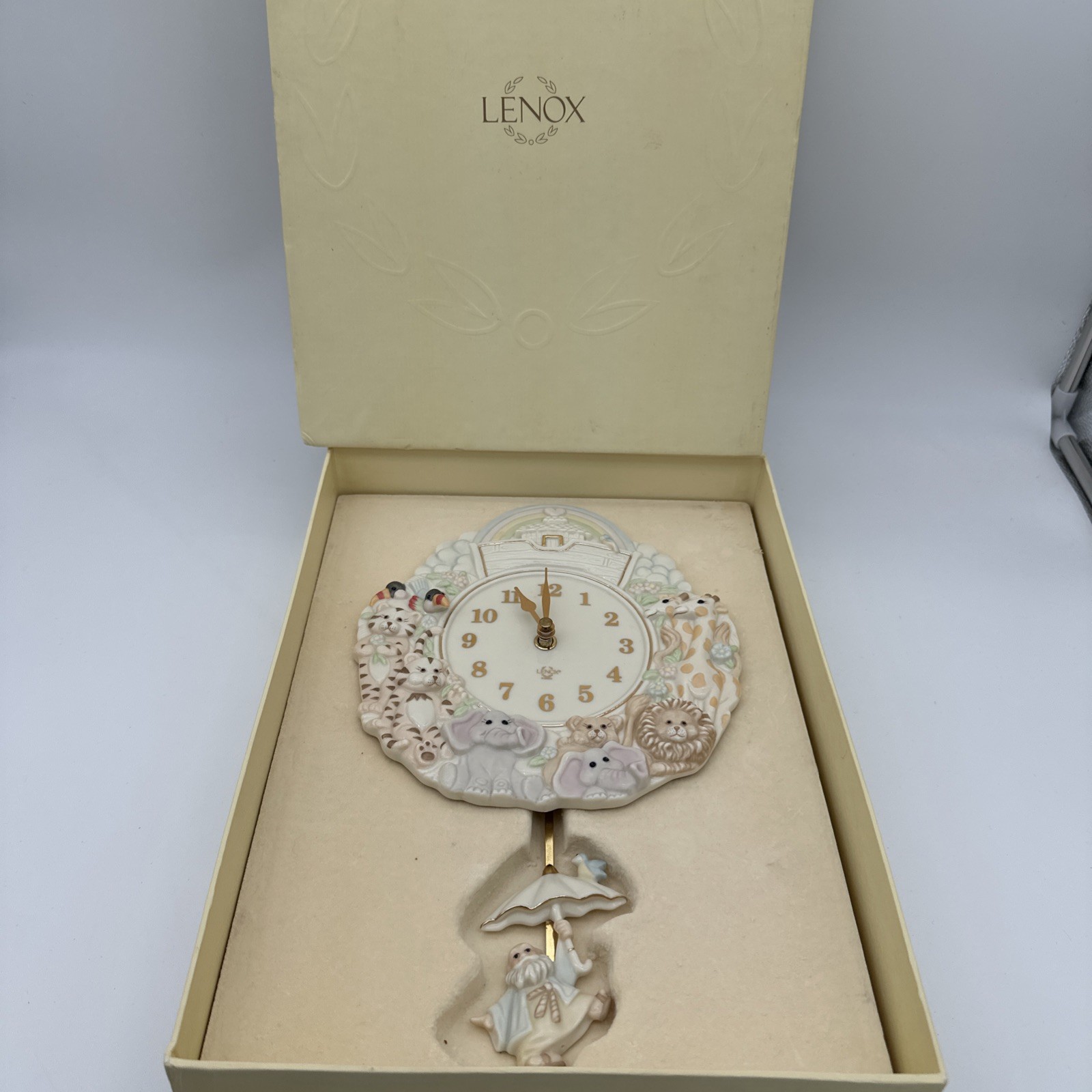 Lenox Fine Porcelain Noah's Ark Nursery Pendulum Wall Clock 1999 NOS Lenox Fine Porcelain Noah's Ark Nursery Pendulum Wall Clock 1999 NOS