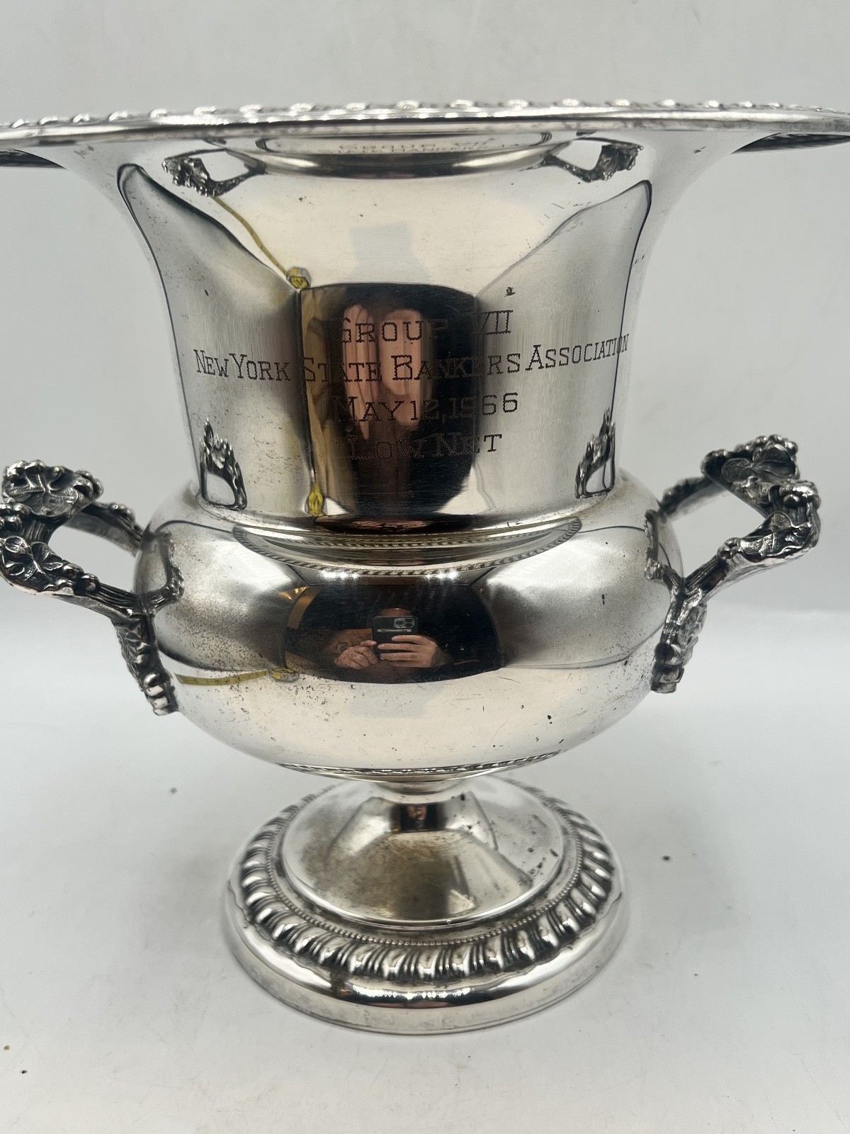 Vtg silver-plated champagne ice bucket & wine cooler by Sheridan 