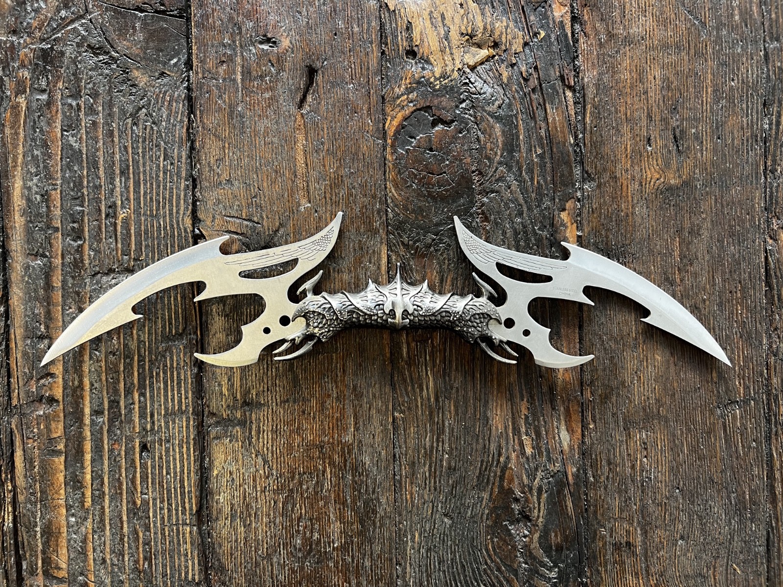 Kit Rae Stainless Bat Leith United Cutlery Fantasy Art Swords Knives 2001