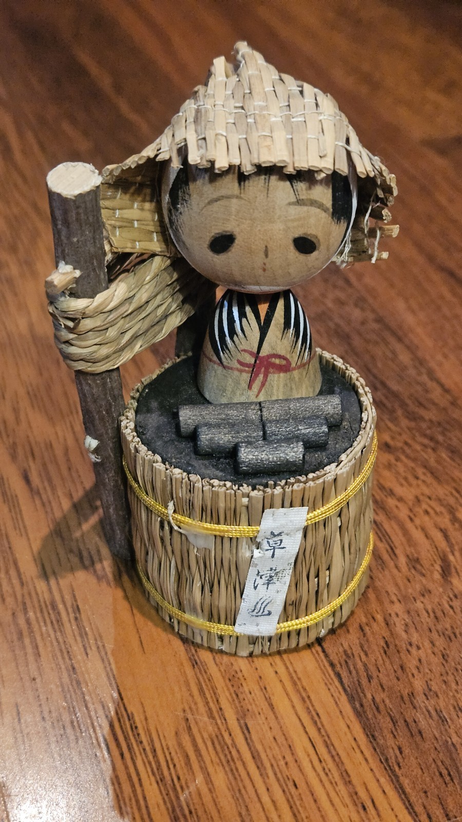 Vtg Mt. Kusatsu Creative Kokeshi Doll Souvenir Hat Wood Collector Basket Trinke 