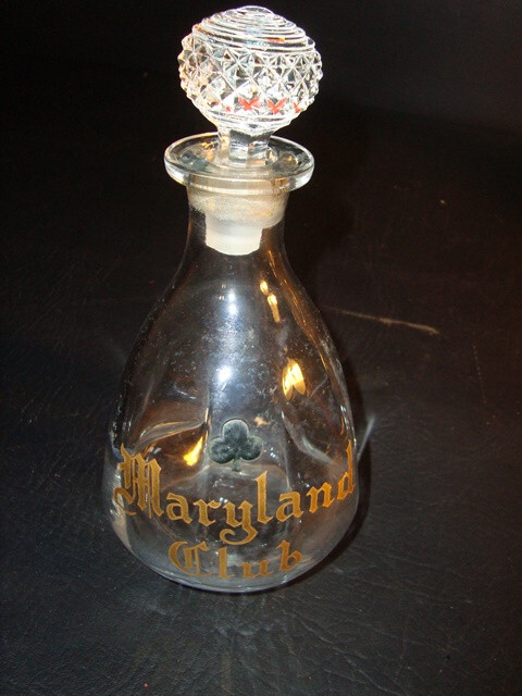 Circa 1900 Maryland Club Pinch Bottle w/Glass Stopper