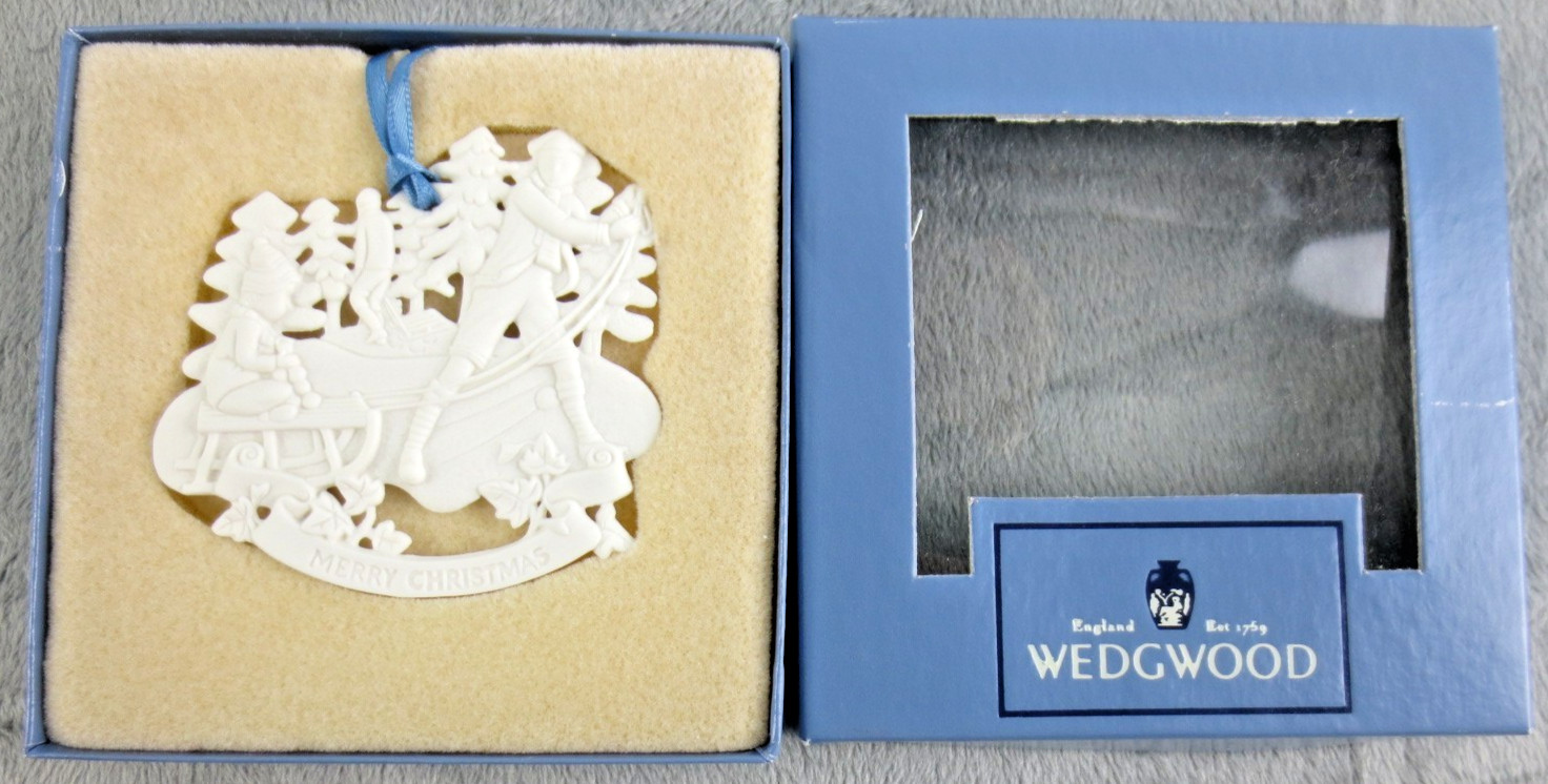 Wedgwood White Jasper Merry Christmas Children Sledding Jasperware Ornament Box