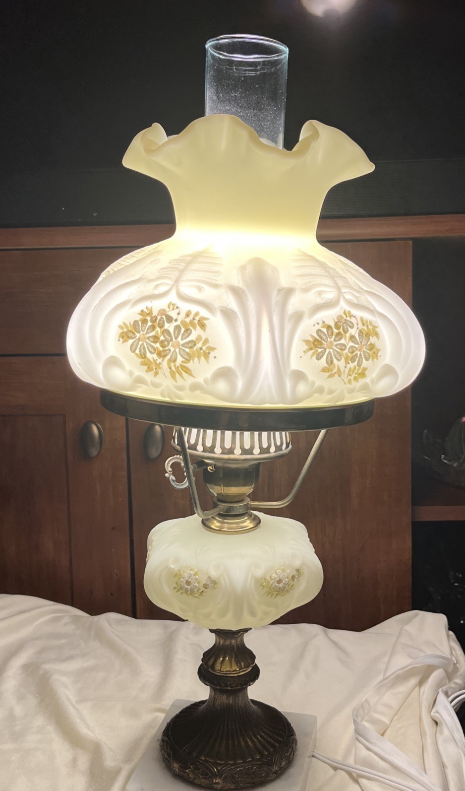 Fenton Art Glass Floral Pattern Hurricane Lamp Custard Uranium sign G.Schlicher
