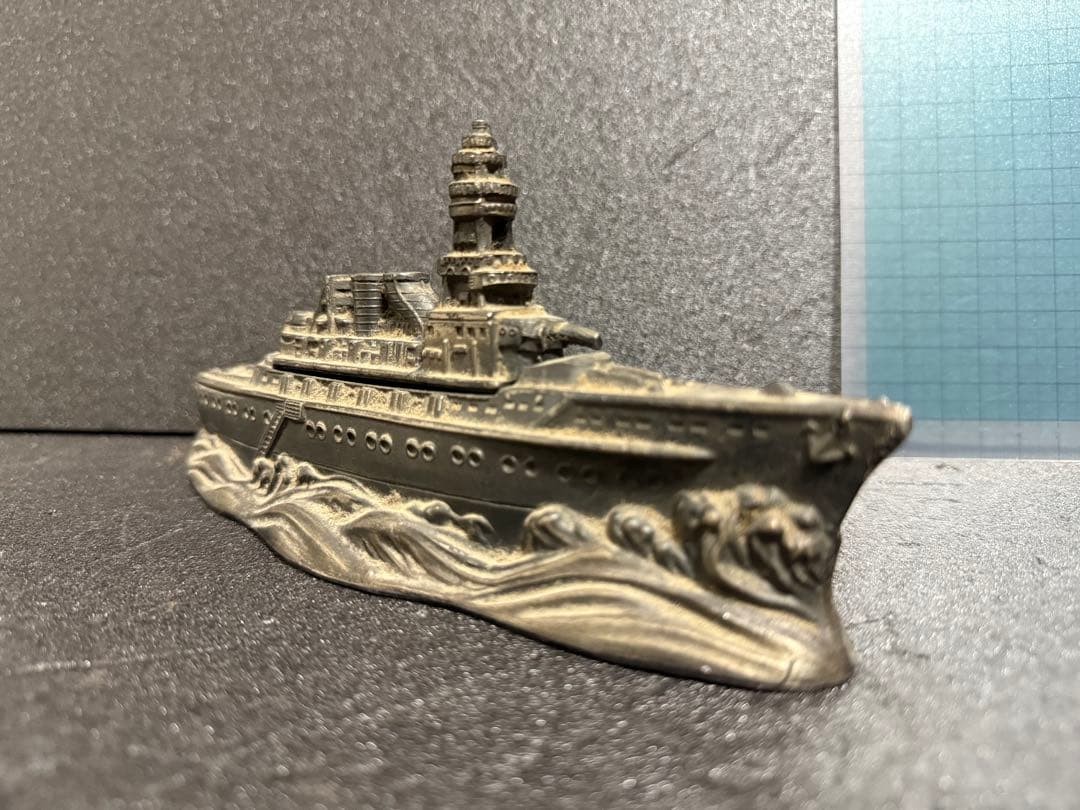 Original WWⅡ (1939): Battleship Nagato Inkwell Paperweight Used Japan Original WWⅡ (1939): Battleship Nagato Inkwell Paperweight Used Japan