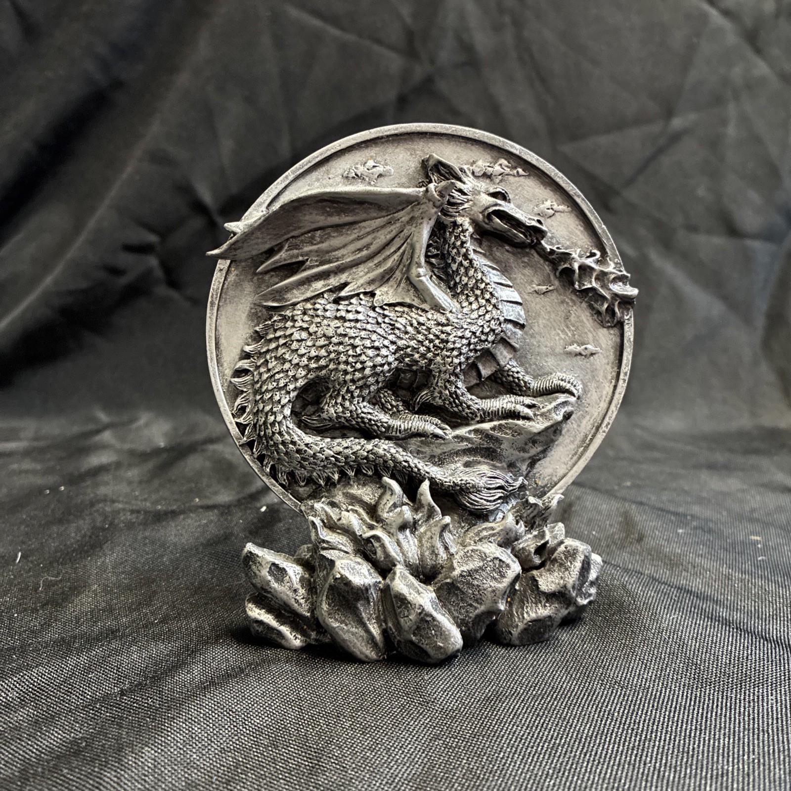 Fire Breathing Dragon Cliff Figurine Imaginarium Galleries Fantasy Silvertone
