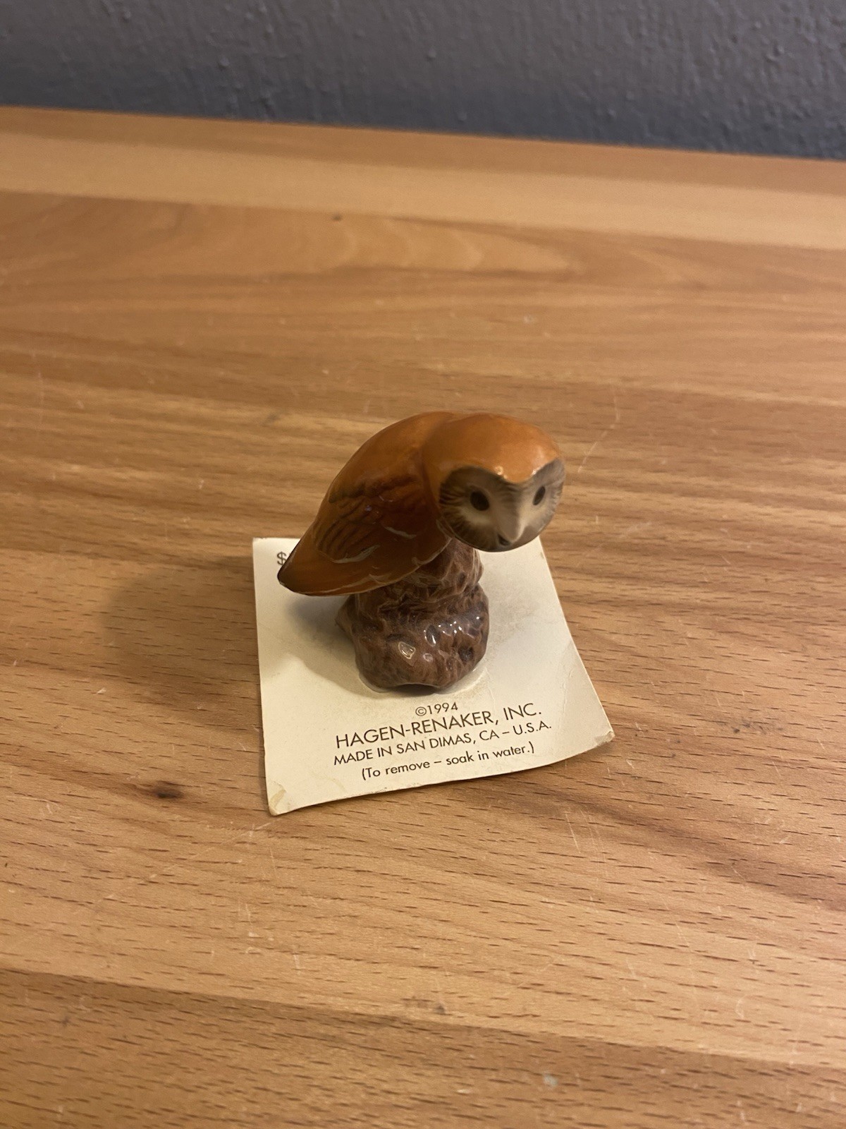 Vintage 1994 Hagen-Renaker Miniature Ceramic Barn Owl On A Stump Figurine