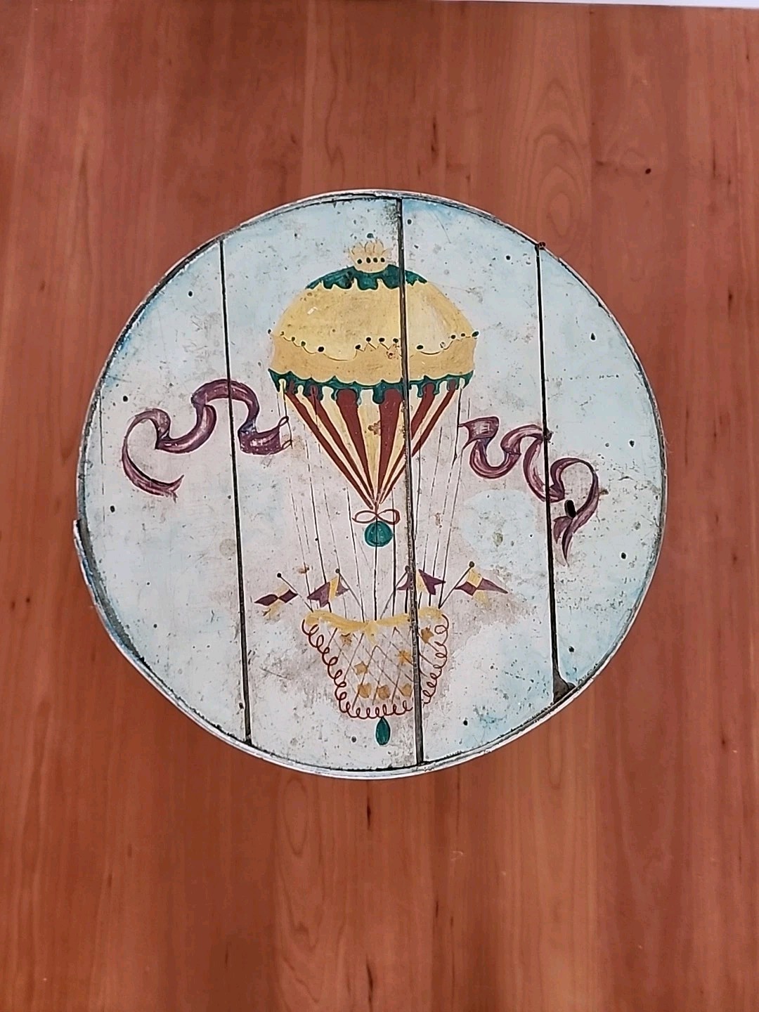 Antique HAT Box  Painting Attributed To RALPH CAHOON Nantucket HOT AIR BALLOON