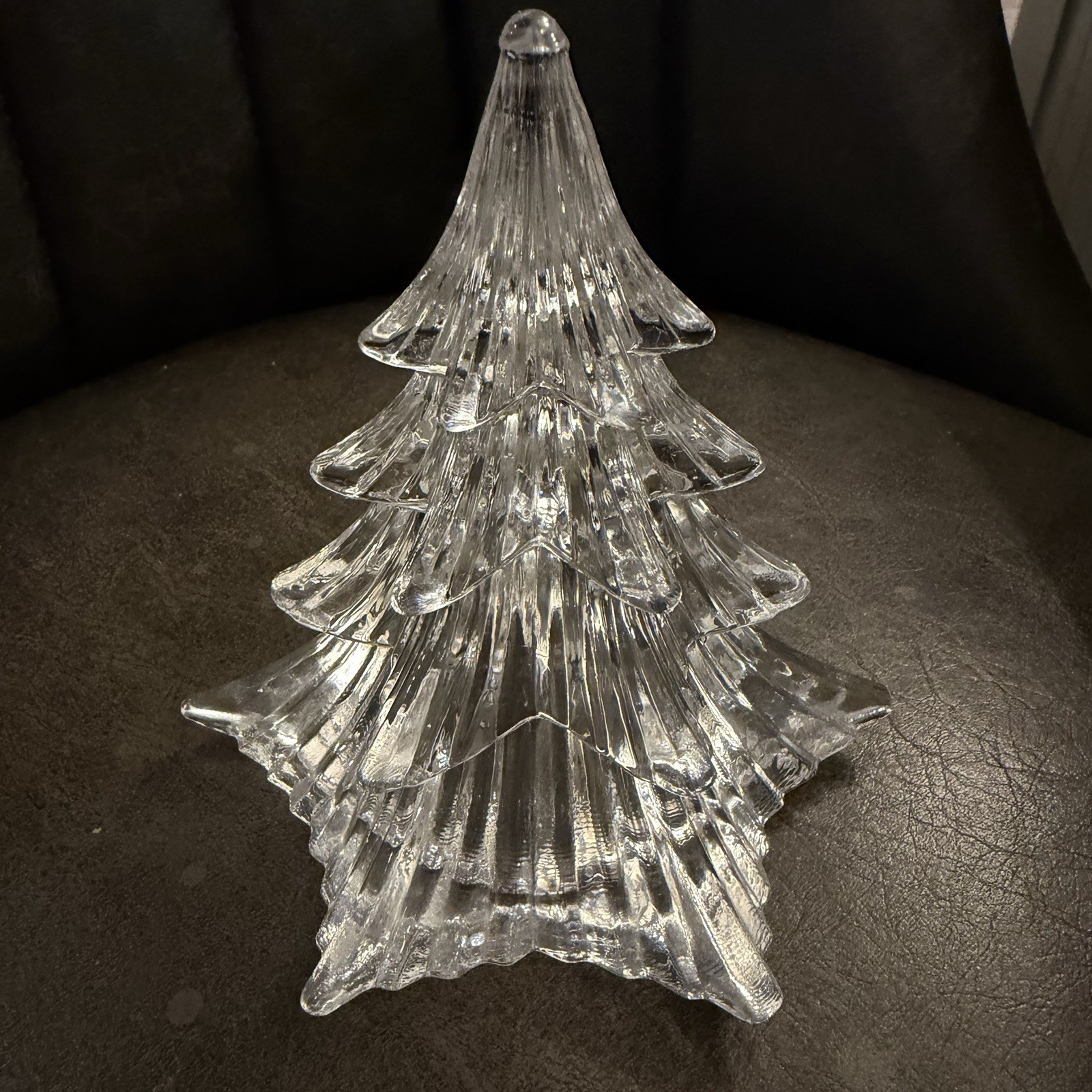Vintage Dalzell Clear Glass Christmas Tree Figurine The Spirit of Christmas Chip
