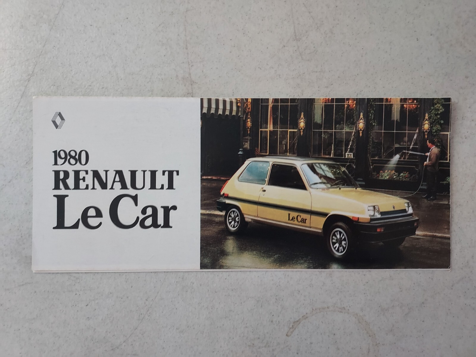 vintage 1980 Renault Le Car Hatchback Flip Up Brochure 11