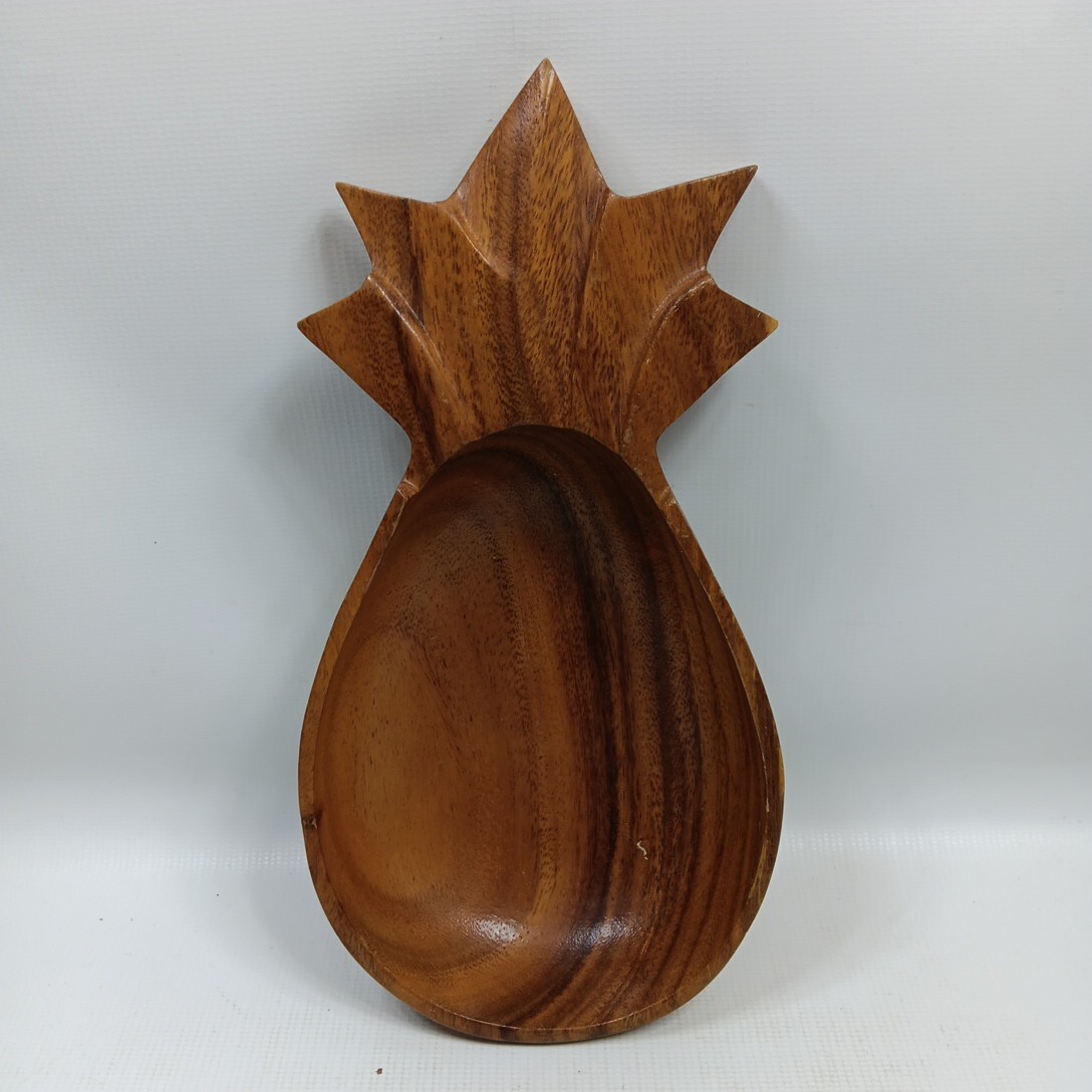 vintage Alii Woods Honolulu Hawaii wood 10 Inch pineapple bowl wall retro decor vintage Alii Woods Honolulu Hawaii wood 10 Inch pineapple bowl wall retro decor