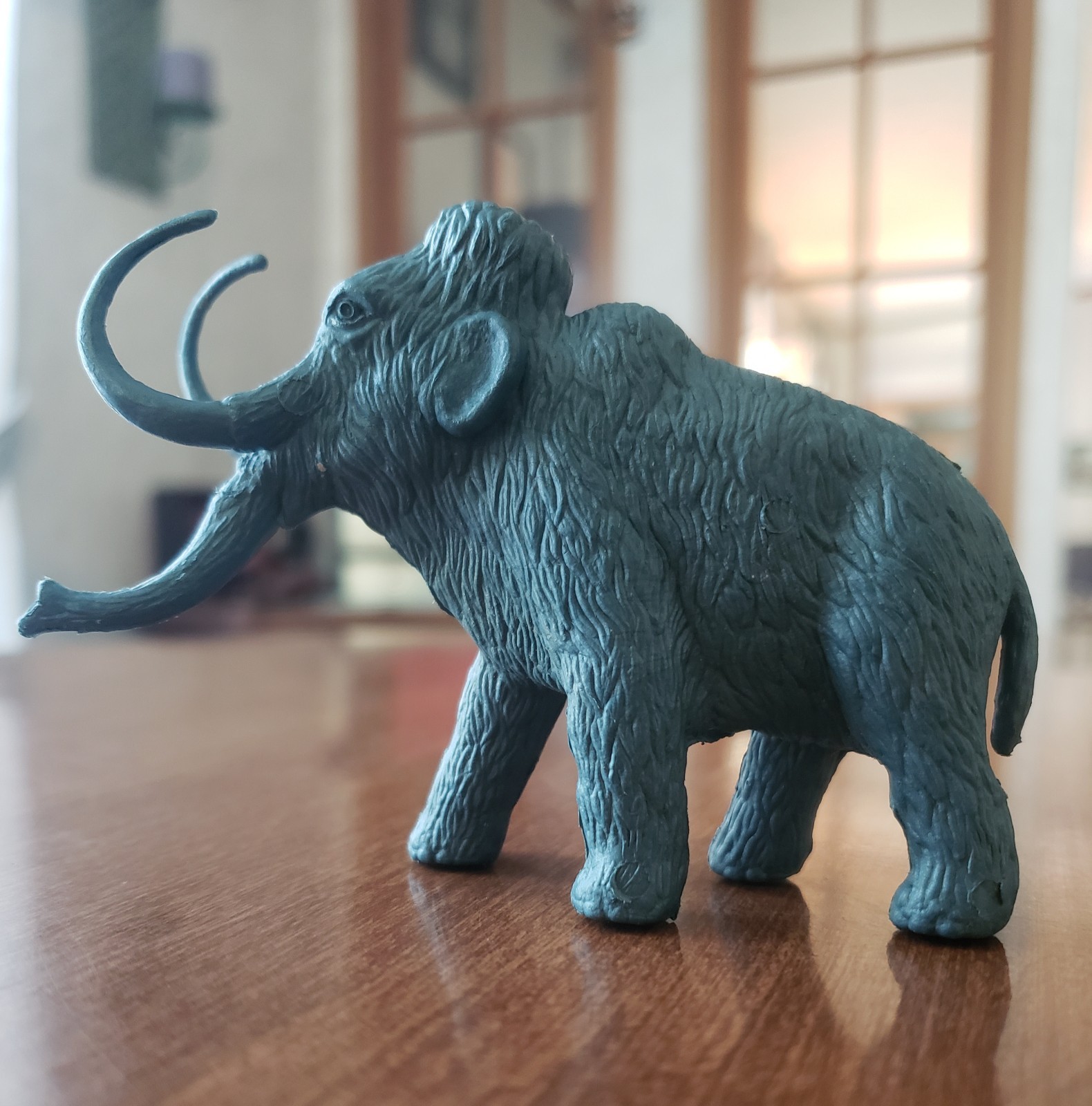 VINTAGE MPC PLASTIC PREHISTORIC MAMMALS WOOLY MAMMOTH METALLIC BLUE TOY FIGURE 