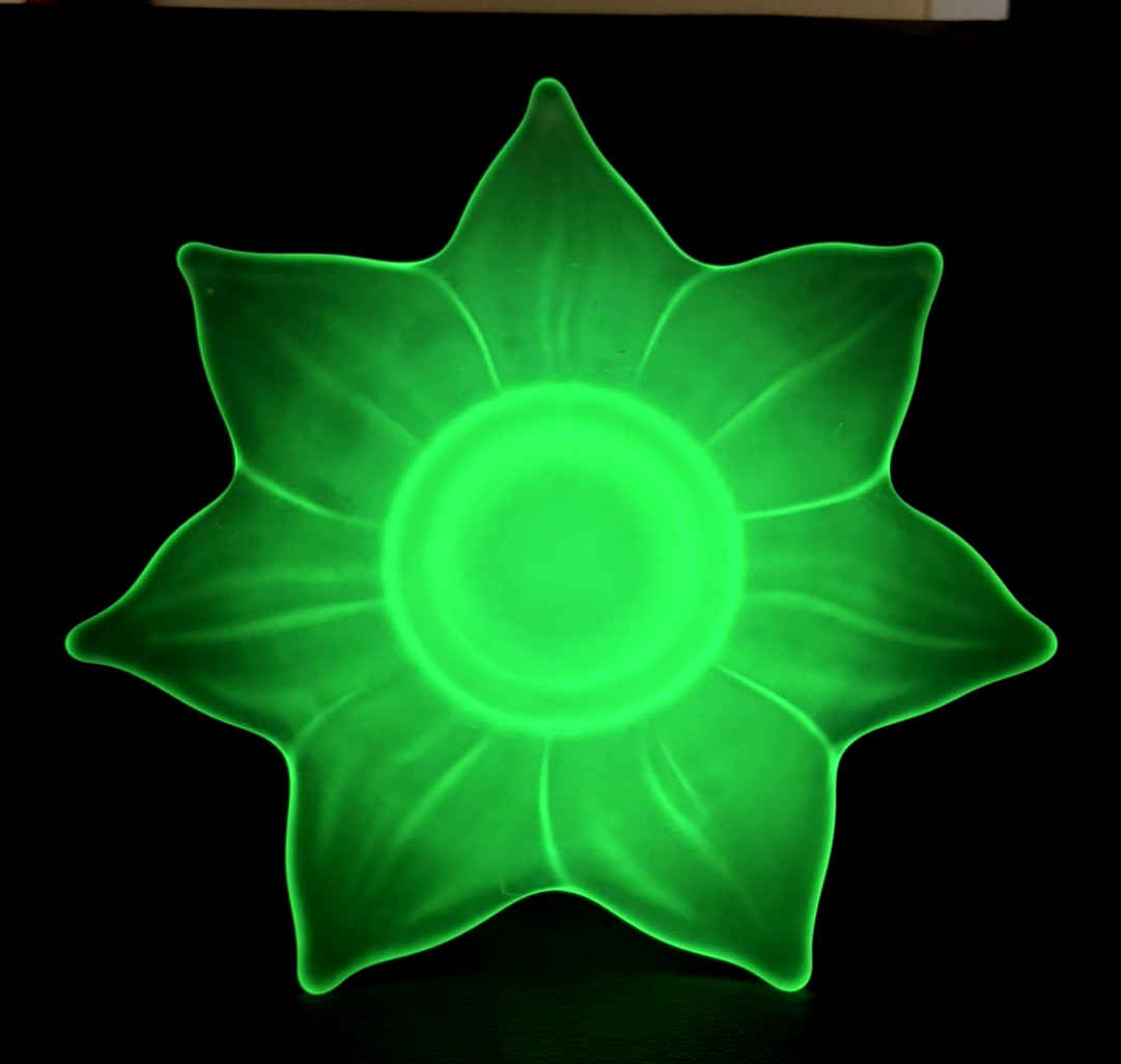 Westmoreland Green Uranium Frosted Glass 7 Petal Lotus Flower Plate ca. 1920-30s