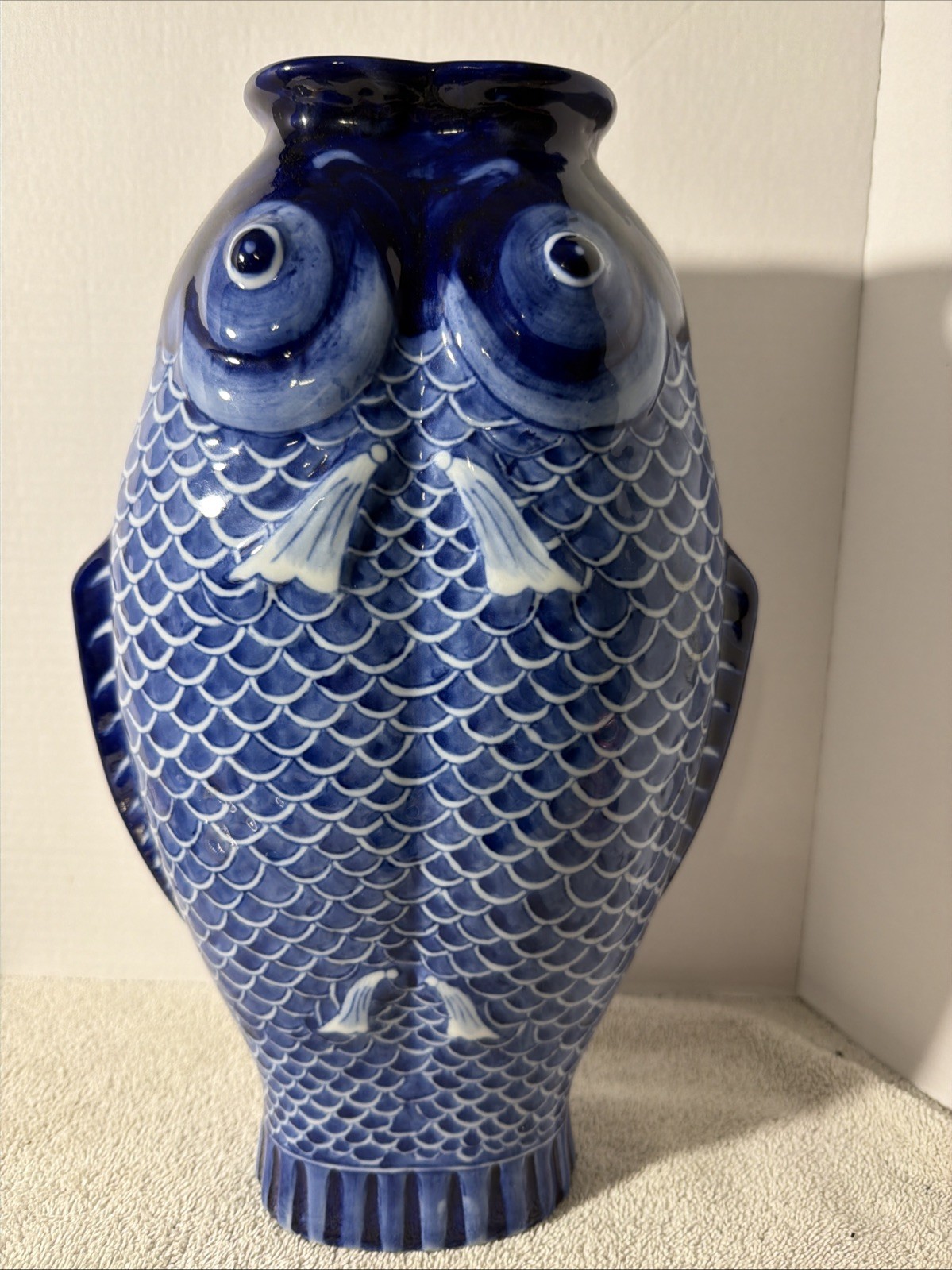 Bombay Vintage Chinoiserie Style Blue & White Ceramic Kissing Koi Fish Vase 14\