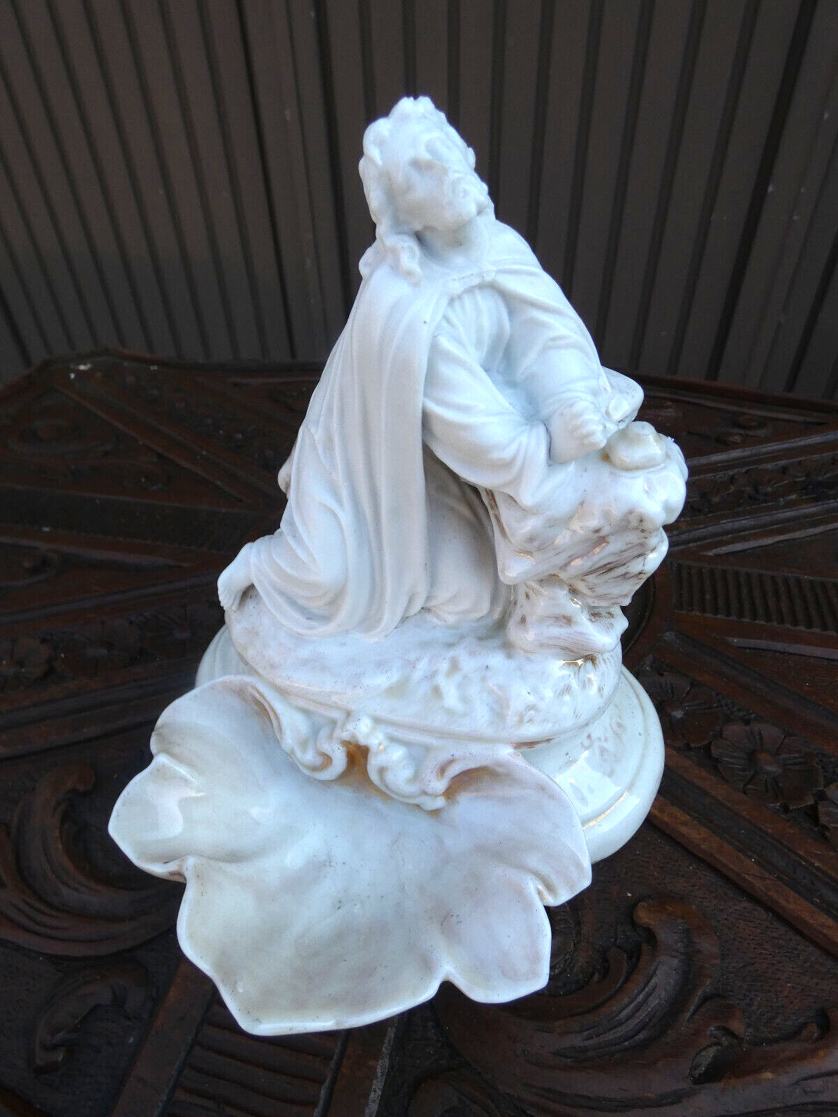 Antique Bisque porcelain french holy water font jesus praying Statue religious Antique Bisque porcelain french holy water font jesus praying Statue religious
