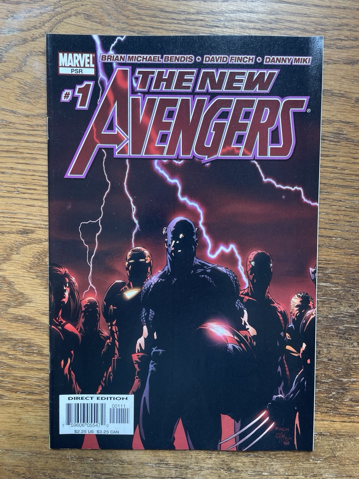 The New Avengers #1 Marvel Comics 2005 NM