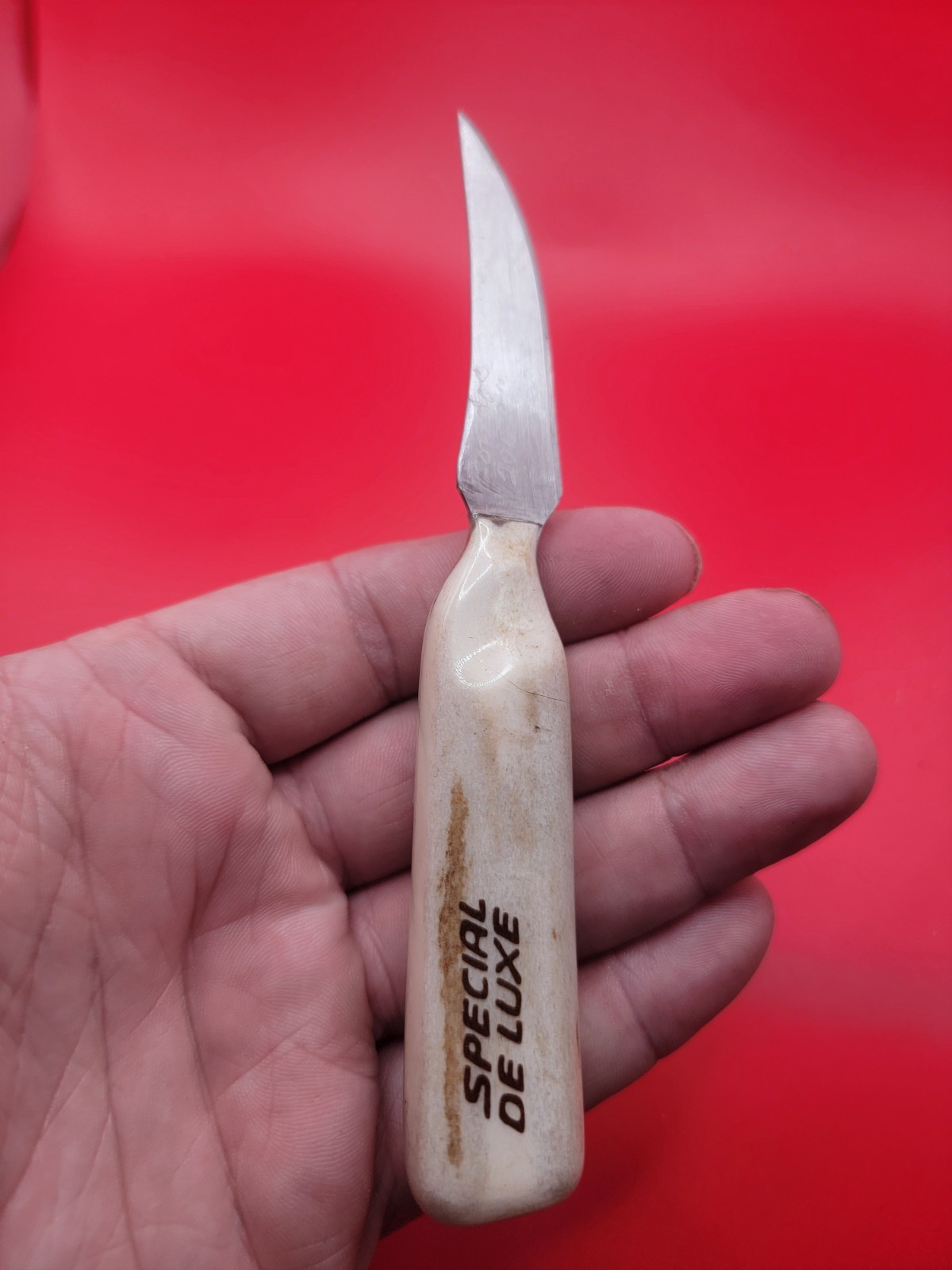 Vintage Curved Knife Grooved Handle Special De Luxe 