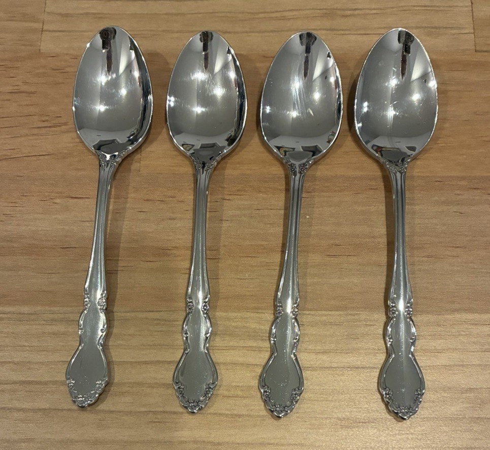 Lot Of Four Nice Gloss DOVER Teaspoons Oneida CUBE MARK Stainless Heritage 