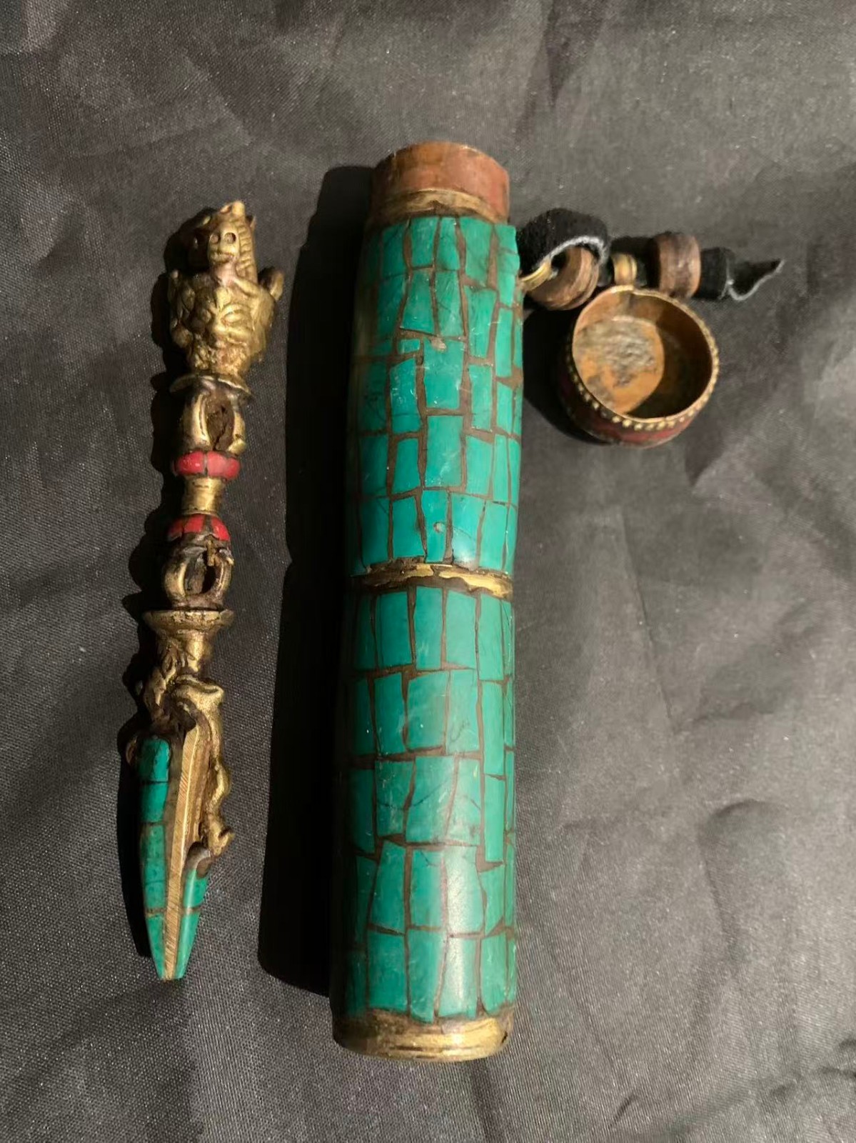 Wonderful Tibetan Brass Hand Made Buddhist Artifact W/Turquoise Wrappe Brass Box