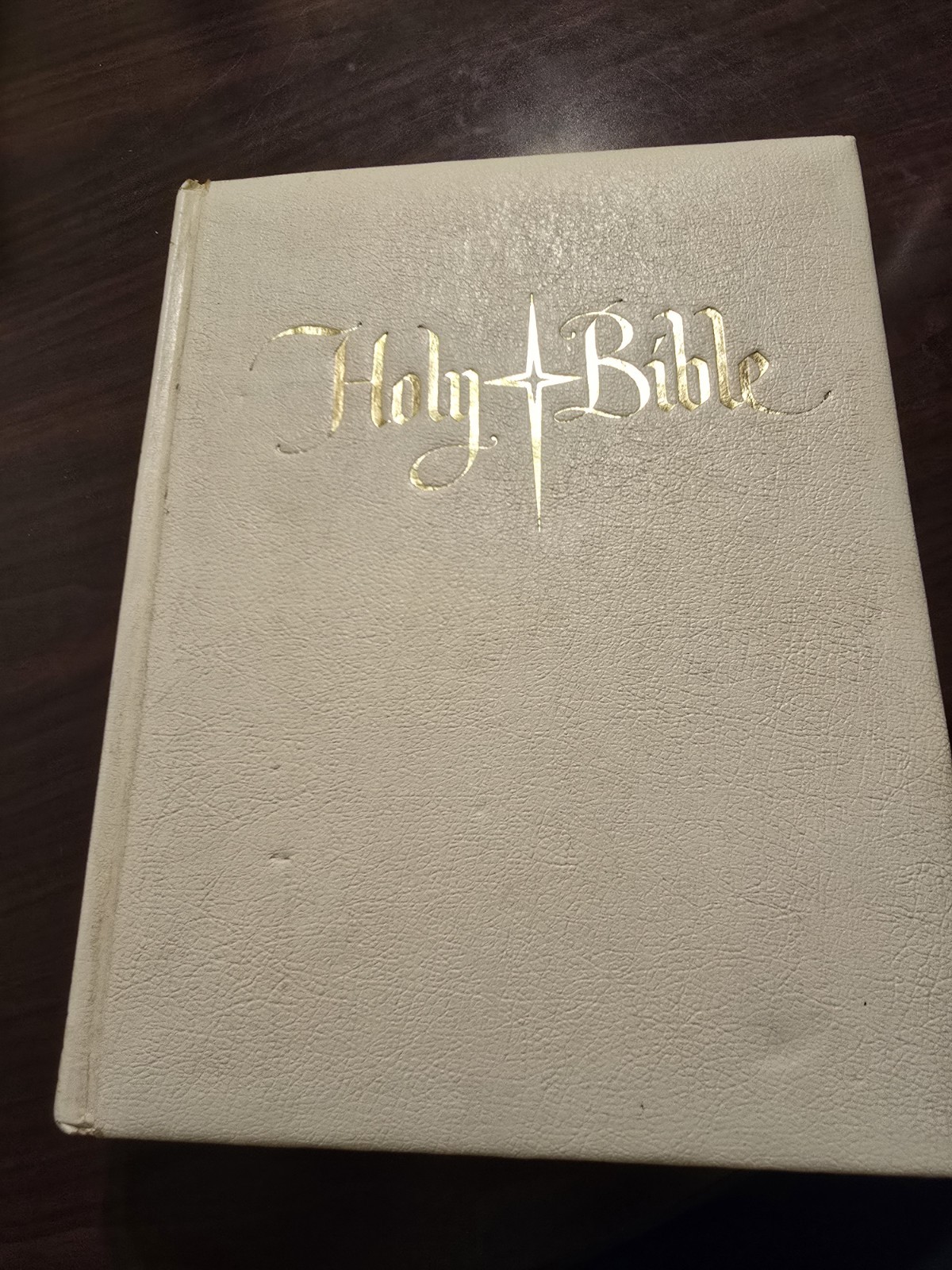 1963 Holy Bible Pope Paul VI Catholic Illustrated Catholic Edition Vintage White