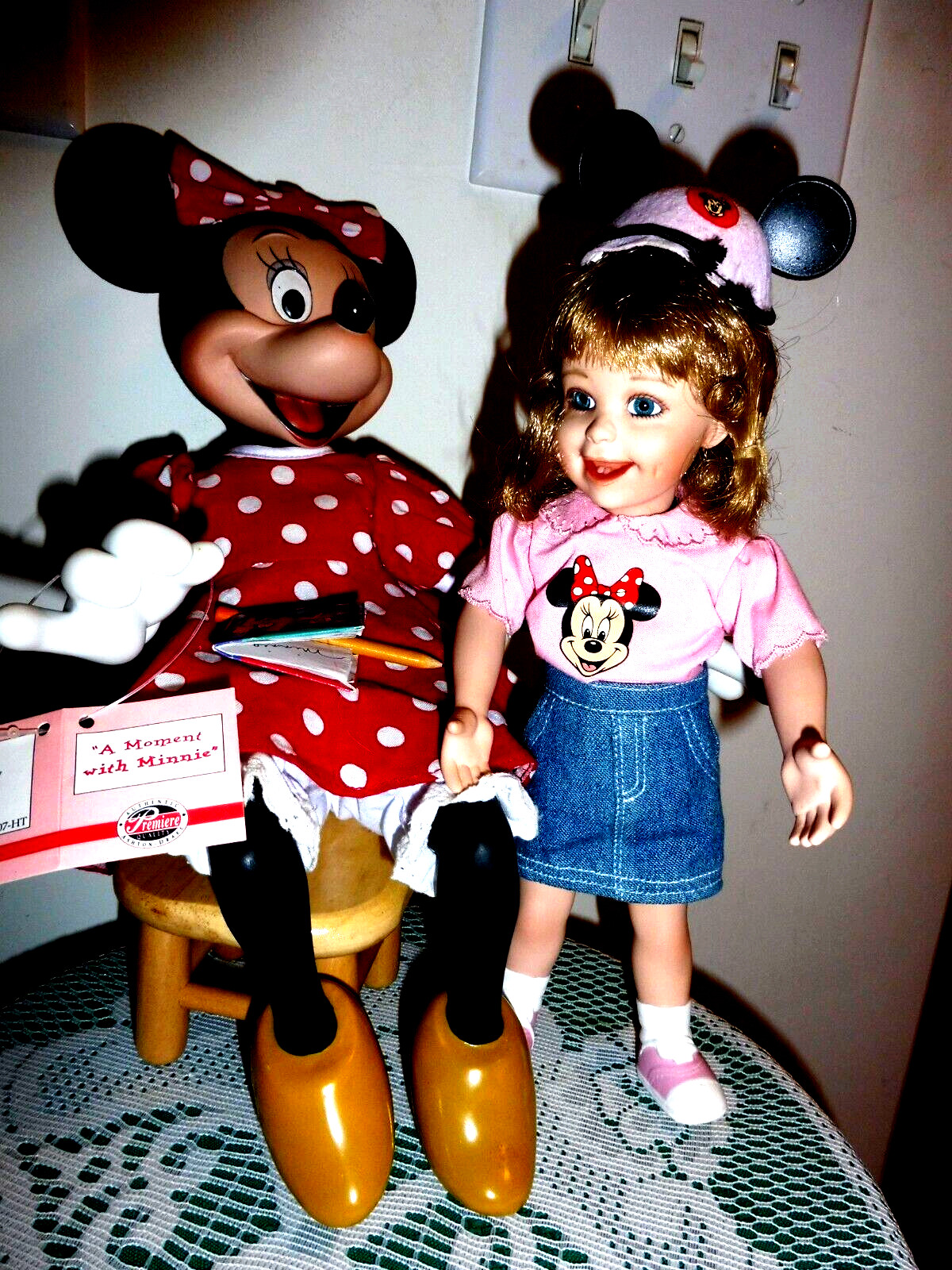 ASHTON DRAKE/ DISNEY DOLL SET \