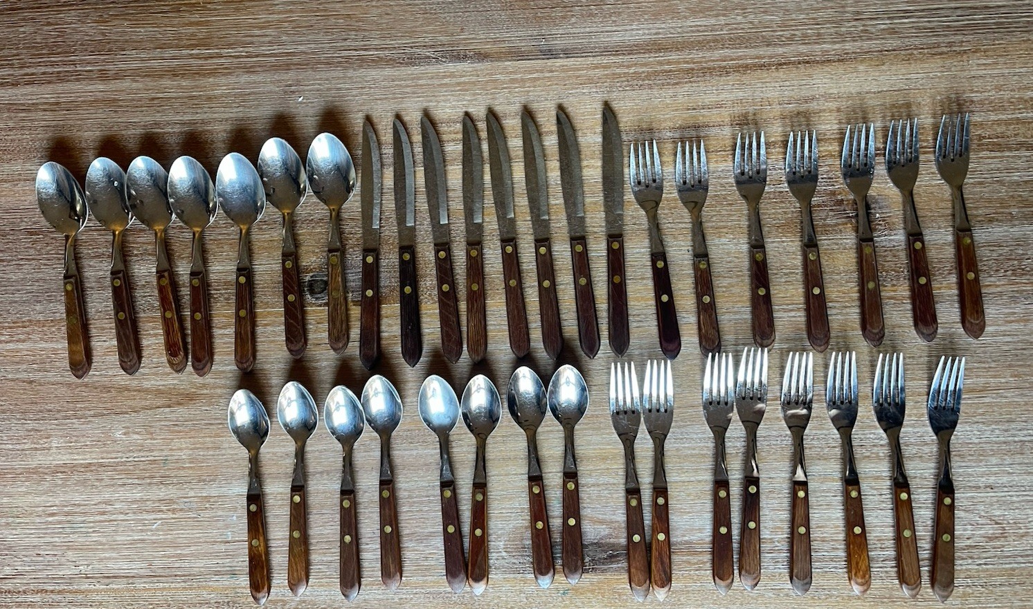 VTG Regent Sheffield Stainless Flatware Country Squire Wood Handle Flatware 38pc
