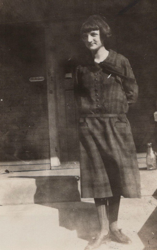 1920s Pretty Woman Portrait Bobbed Hair Plaid Outfit Front Porch Fashion
