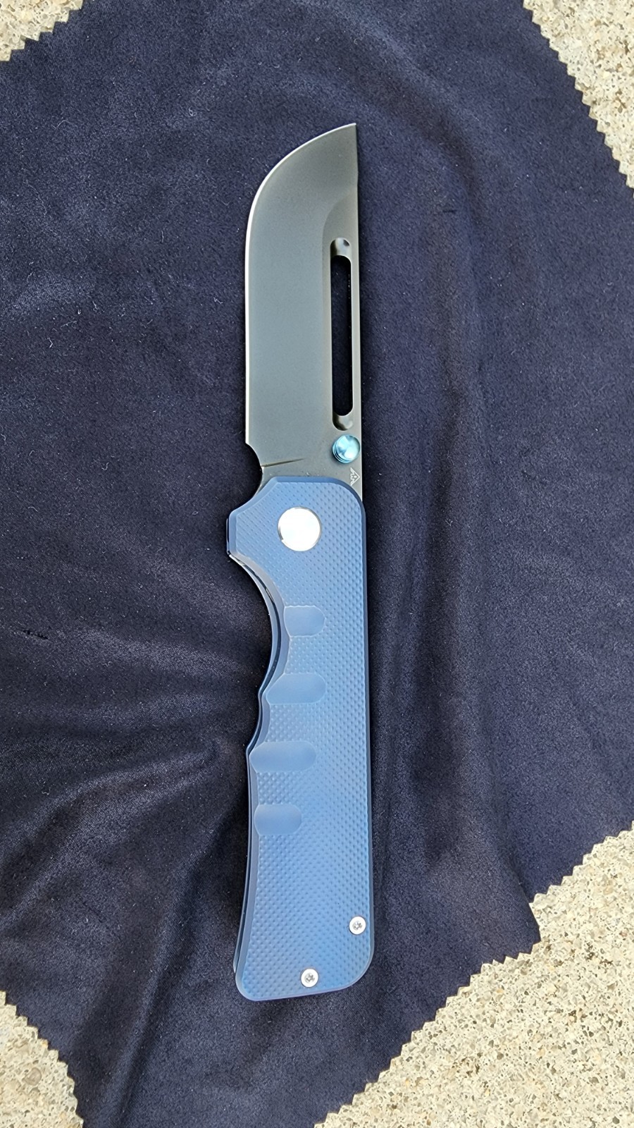 Miguron Ameight Elgar AM8 Titanium  Pocket Knife. Discontinued. Rare