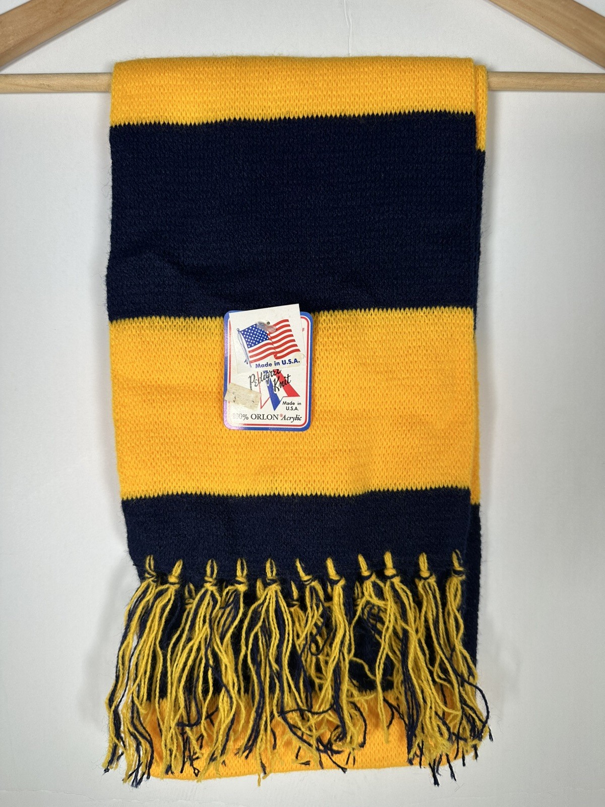 nwt vintage 1970s Plain St Louis Rams Yellow Navy Scarf Orlon Acrylic NOS Skiing