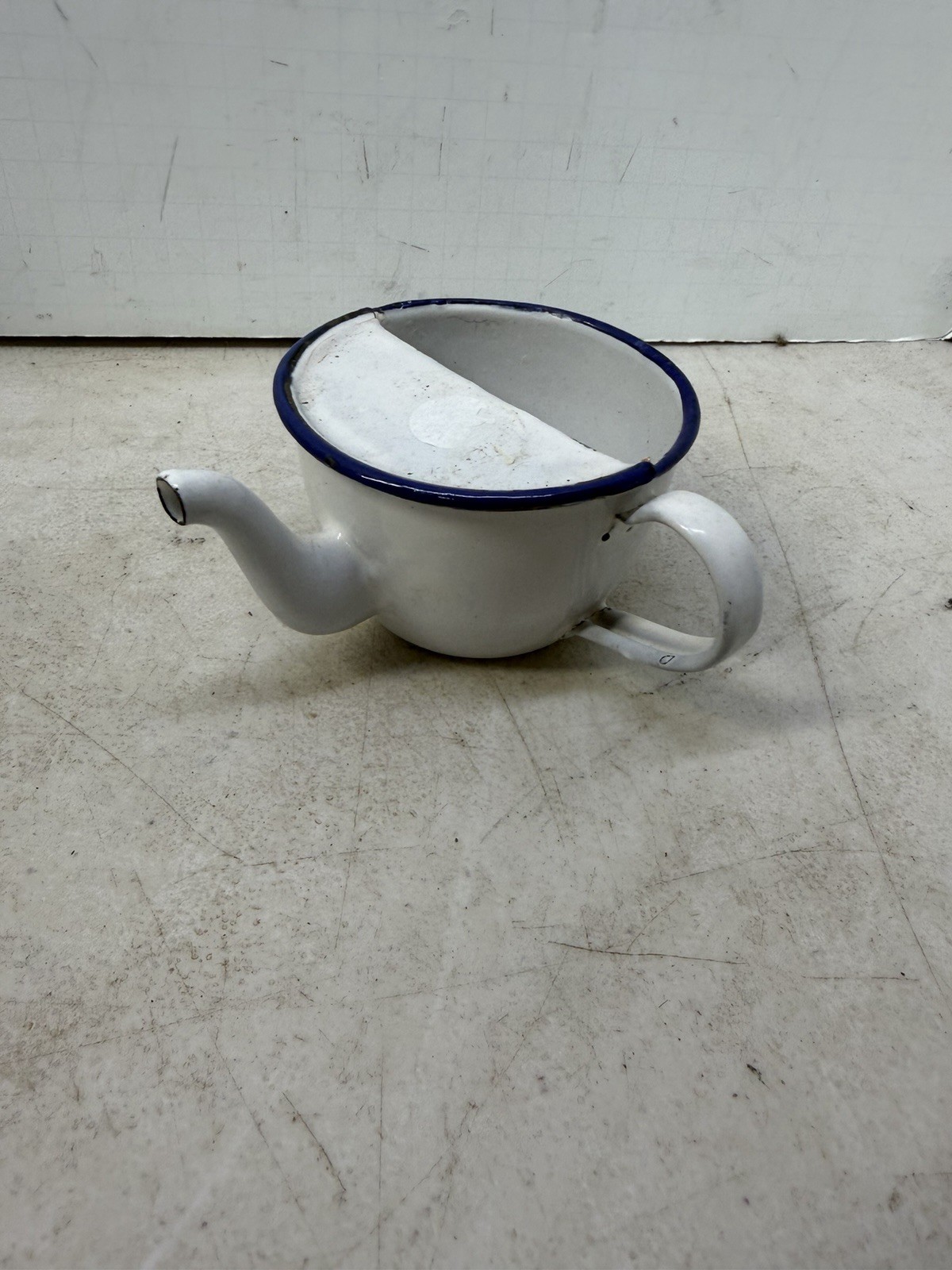 Vintage Enamel ~ Medical Feeding / Drinking ~ Invalid Cup  ~ Infant Feeder