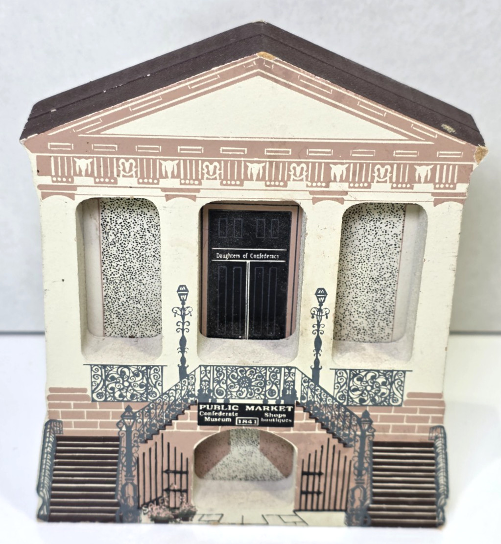 Shelia's Collectibles Wooden Building Charleston South Carolina CITY MARKET 1992