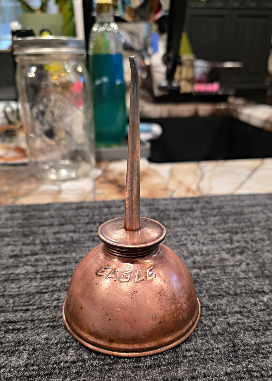 Eagle Vintage Copper Thumb Pump Oiler Oil Can Gas & Oil Theme