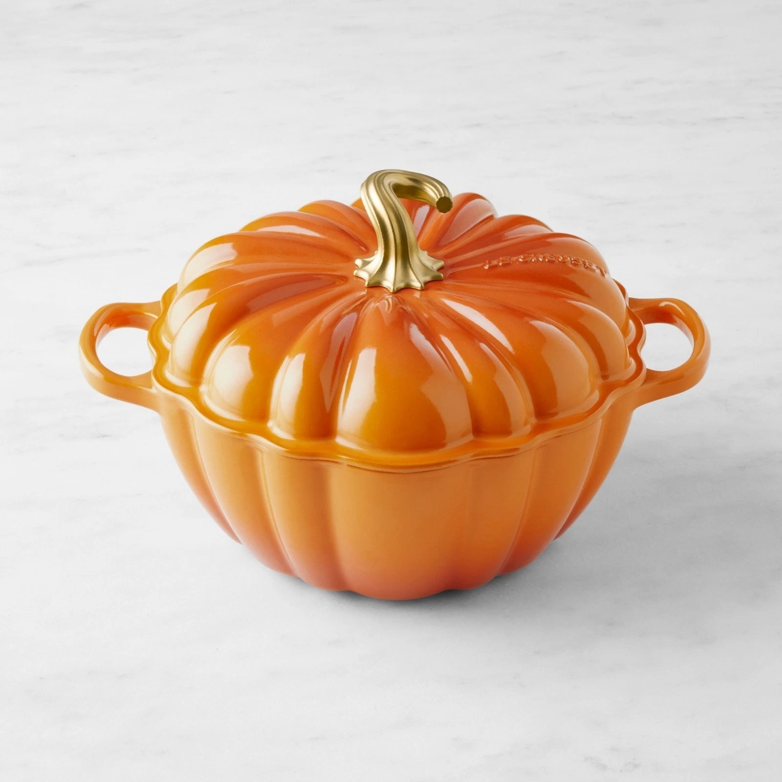 Le Creuset Enameled Cast Iron Pumpkin Cocotte, 4-Qt Color Persimmon Le Creuset Enameled Cast Iron Pumpkin Cocotte, 4-Qt Color Persimmon